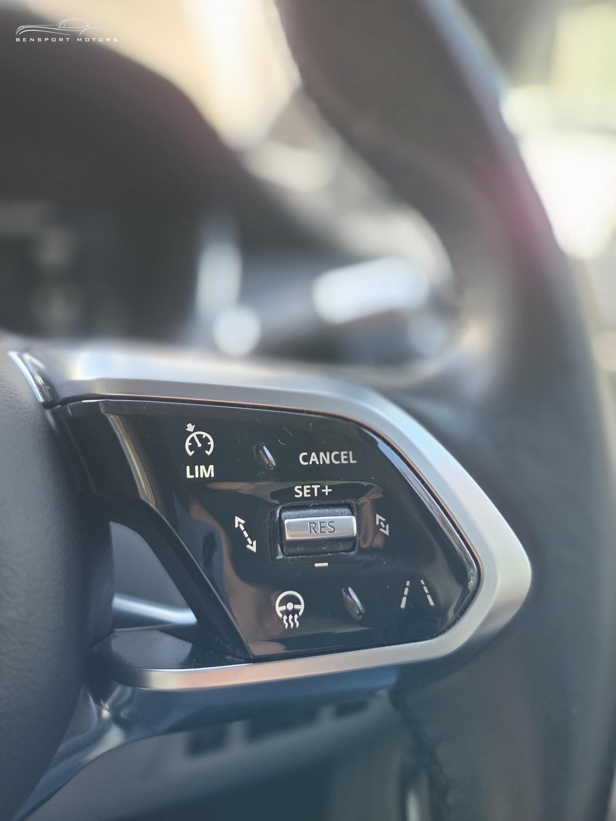 Jaguar I-PACE 400 90kWh HSE SUV 5dr Electric Auto 4WD (400 ps)