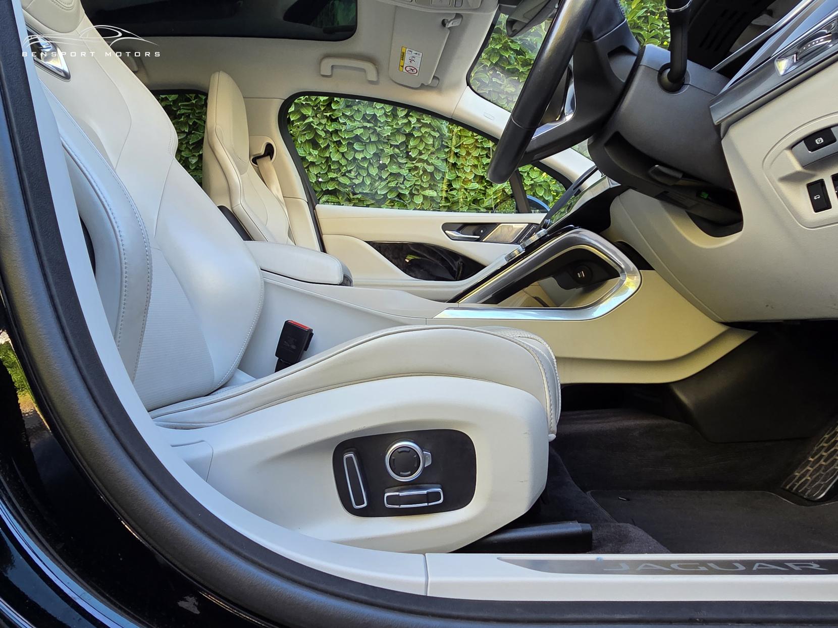 Jaguar I-PACE 400 90kWh HSE SUV 5dr Electric Auto 4WD (400 ps)