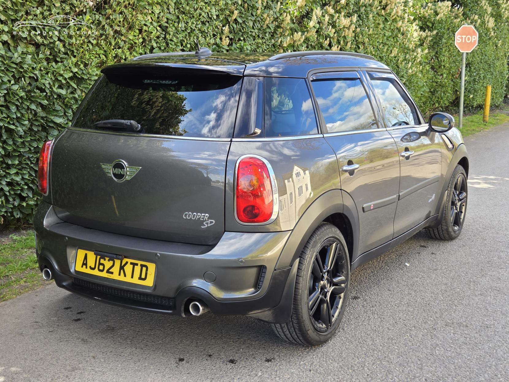 MINI Countryman 2.0 Cooper SD SUV 5dr Diesel Auto ALL4 Euro 5 (143 ps)