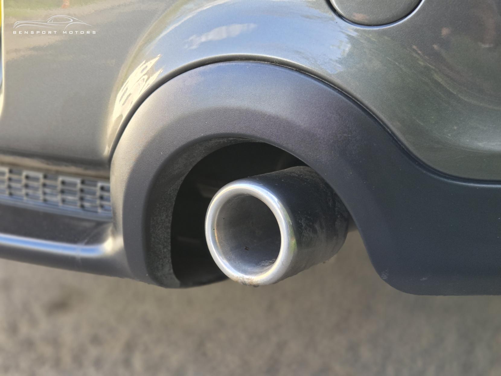 MINI Countryman 2.0 Cooper SD SUV 5dr Diesel Auto ALL4 Euro 5 (143 ps)