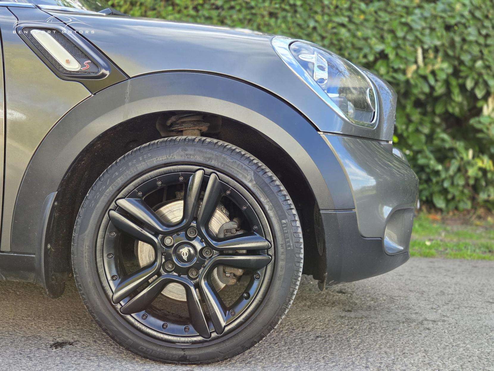 MINI Countryman 2.0 Cooper SD SUV 5dr Diesel Auto ALL4 Euro 5 (143 ps)