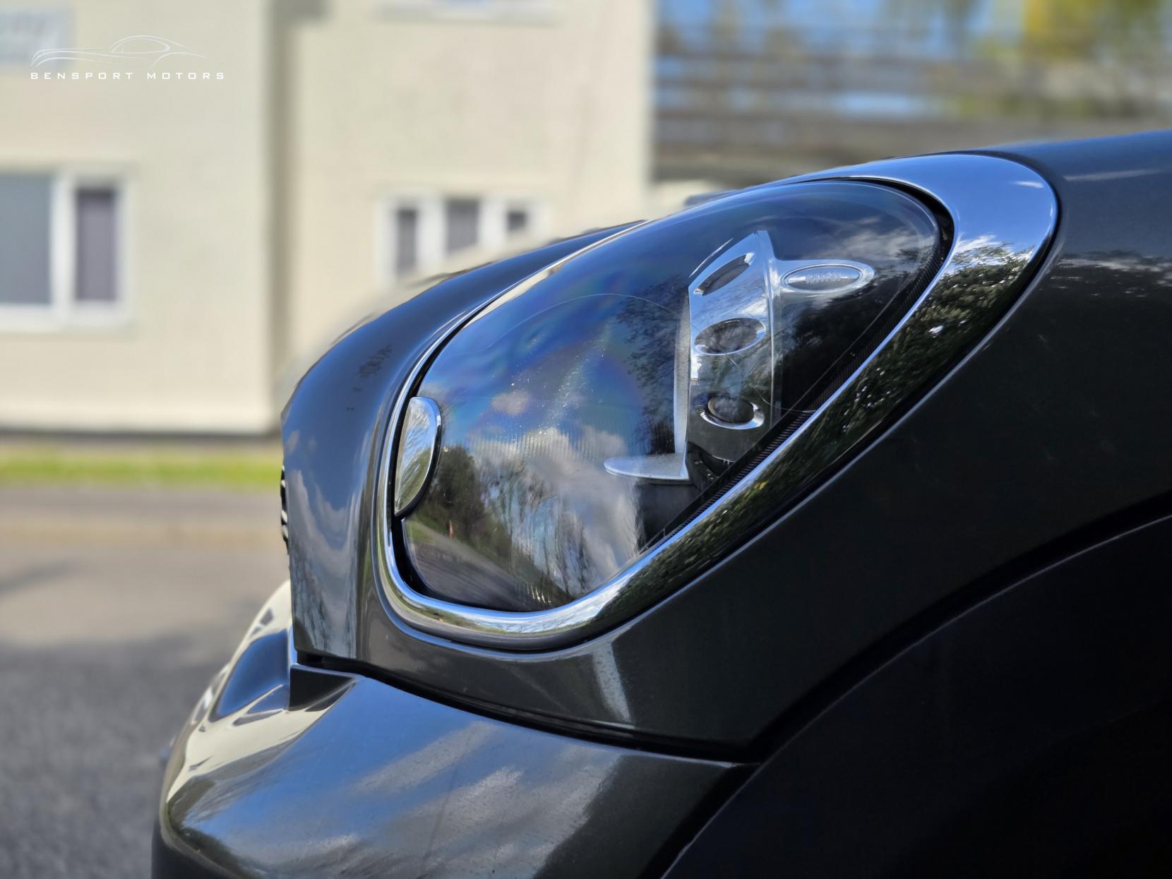 MINI Countryman 2.0 Cooper SD SUV 5dr Diesel Auto ALL4 Euro 5 (143 ps)