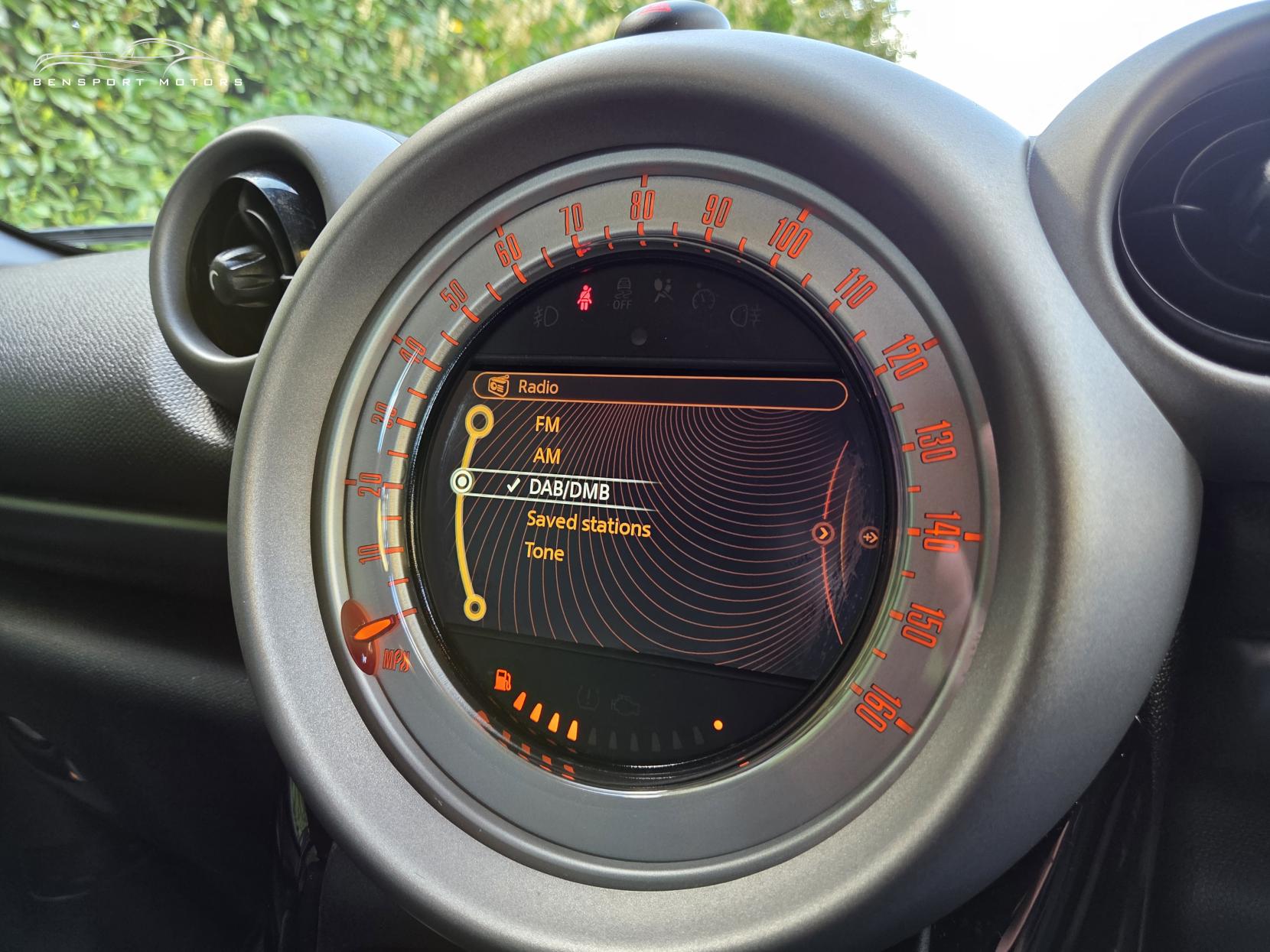 MINI Countryman 2.0 Cooper SD SUV 5dr Diesel Auto ALL4 Euro 5 (143 ps)