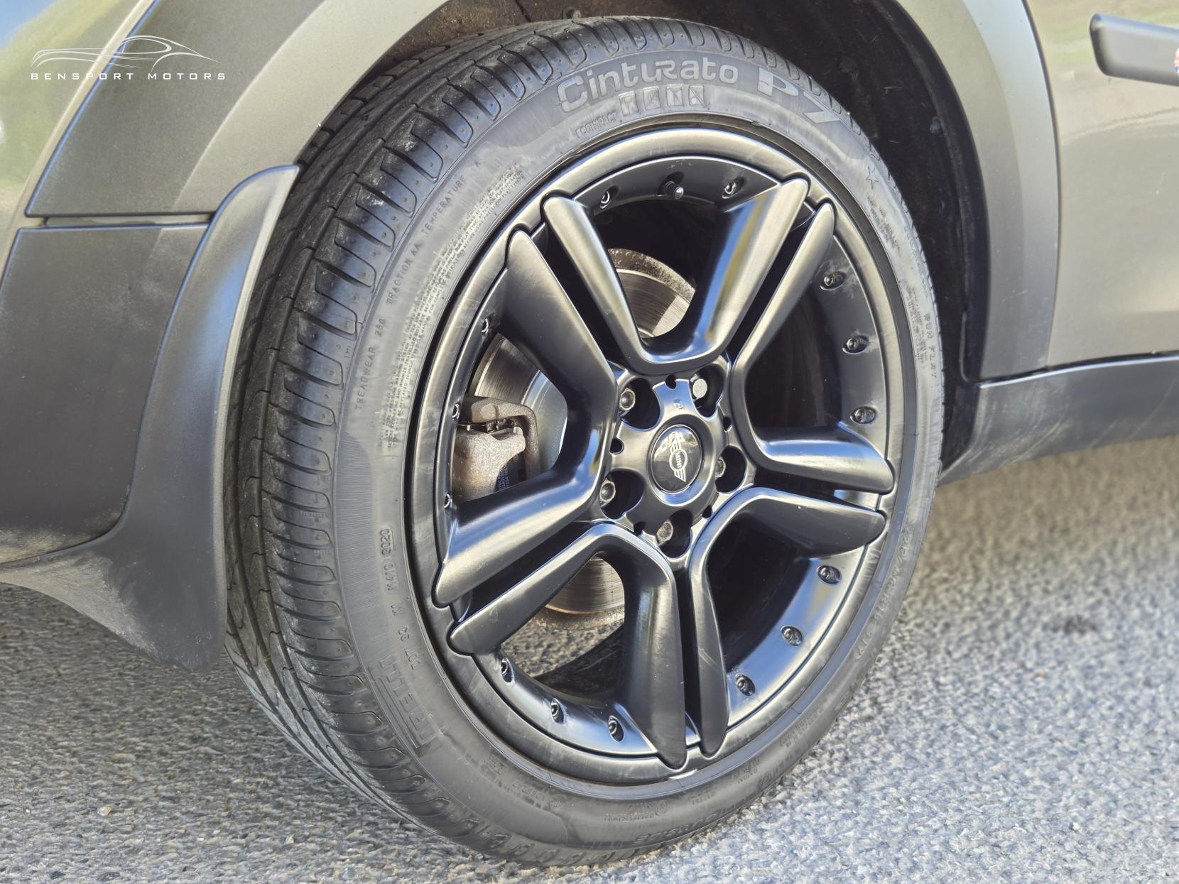 MINI Countryman 2.0 Cooper SD SUV 5dr Diesel Auto ALL4 Euro 5 (143 ps)