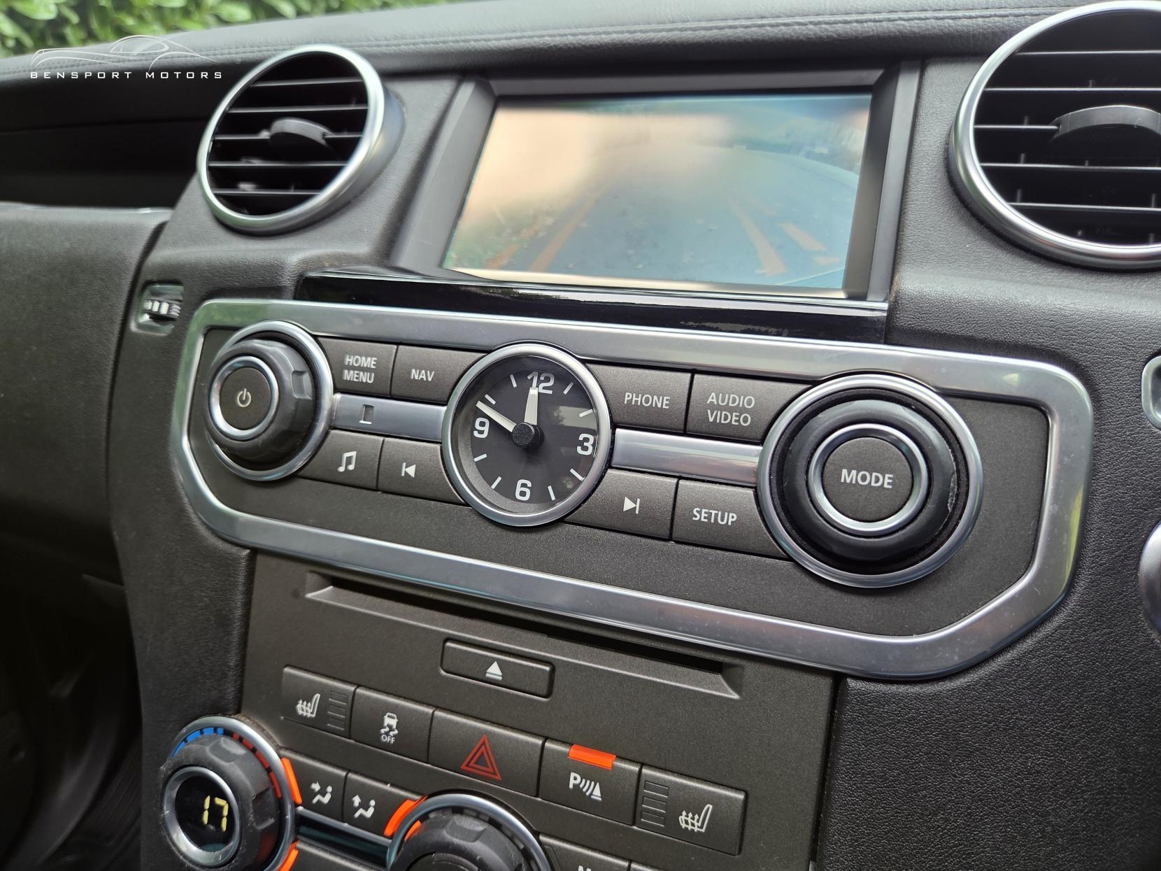 Land Rover Discovery 4 3.0 SD V6 HSE SUV 5dr Diesel Auto 4WD Euro 5 (255 bhp)