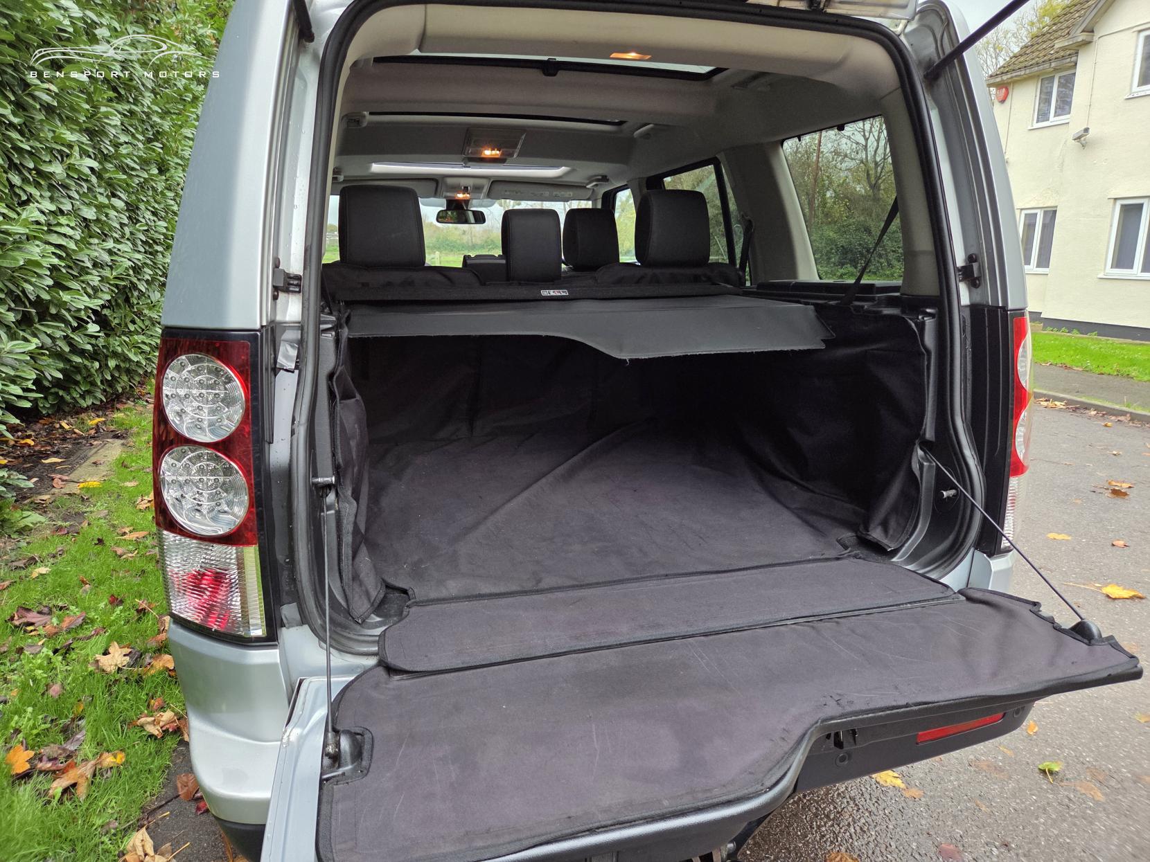 Land Rover Discovery 4 3.0 SD V6 HSE SUV 5dr Diesel Auto 4WD Euro 5 (255 bhp)