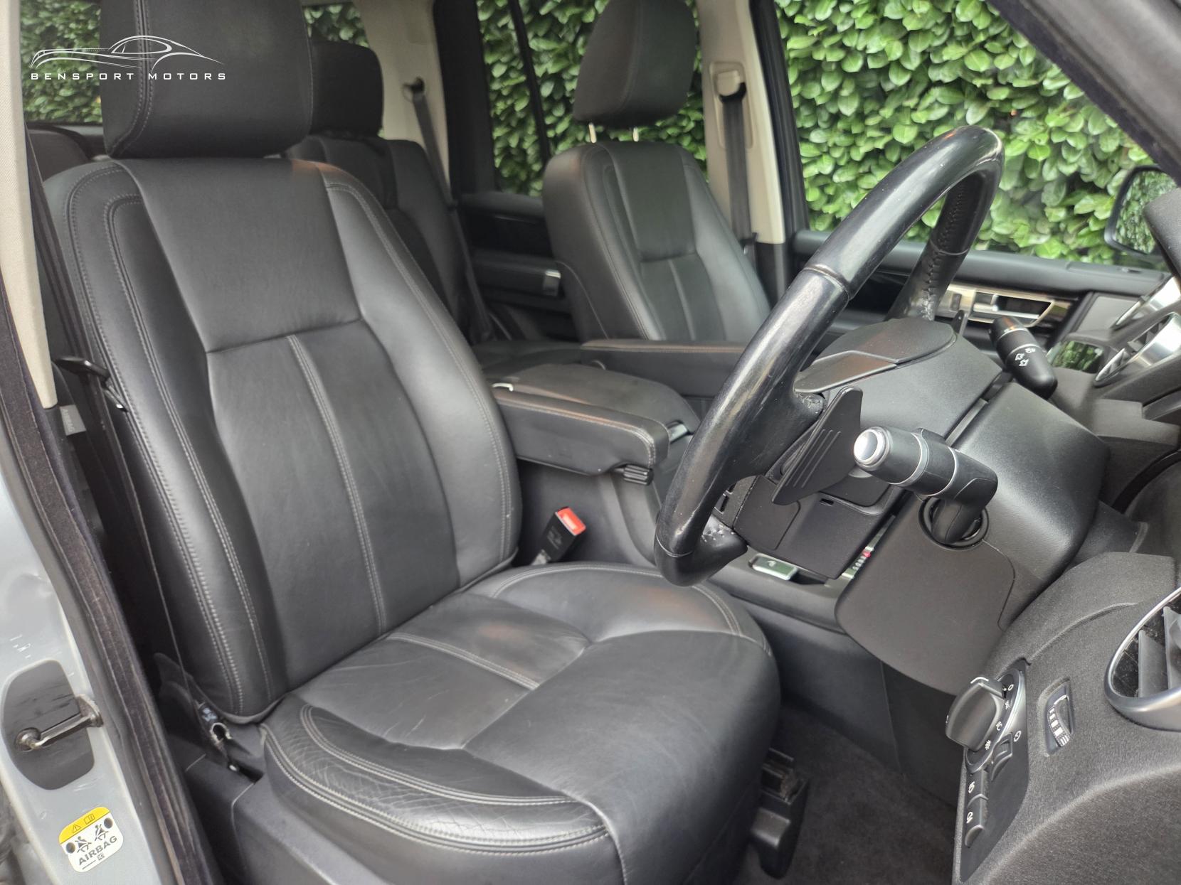 Land Rover Discovery 4 3.0 SD V6 HSE SUV 5dr Diesel Auto 4WD Euro 5 (255 bhp)