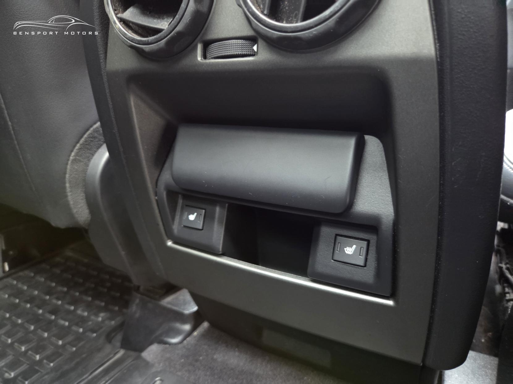 Land Rover Discovery 4 3.0 SD V6 HSE SUV 5dr Diesel Auto 4WD Euro 5 (255 bhp)