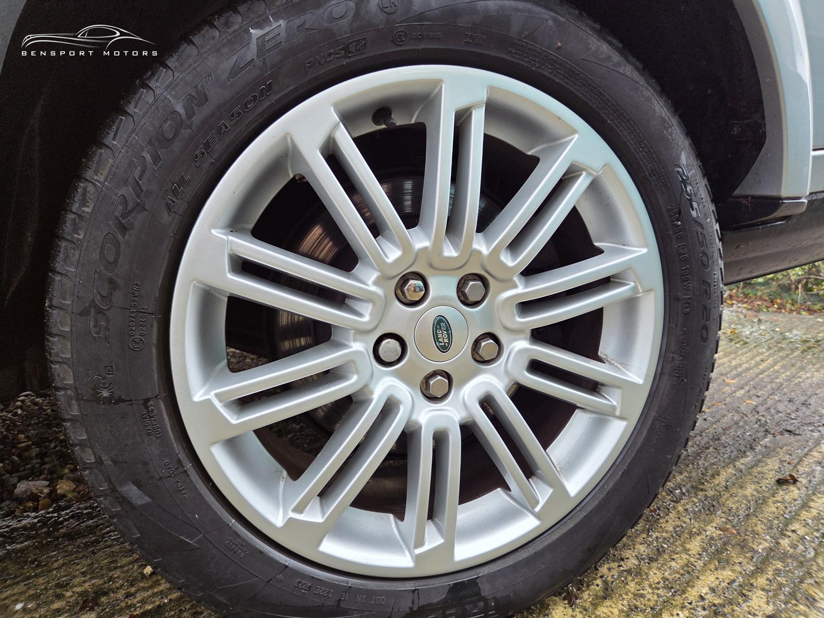 Land Rover Discovery 4 3.0 SD V6 HSE SUV 5dr Diesel Auto 4WD Euro 5 (255 bhp)