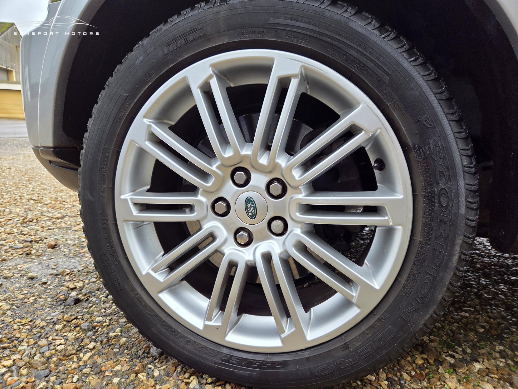 Land Rover Discovery 4 3.0 SD V6 HSE SUV 5dr Diesel Auto 4WD Euro 5 (255 bhp)