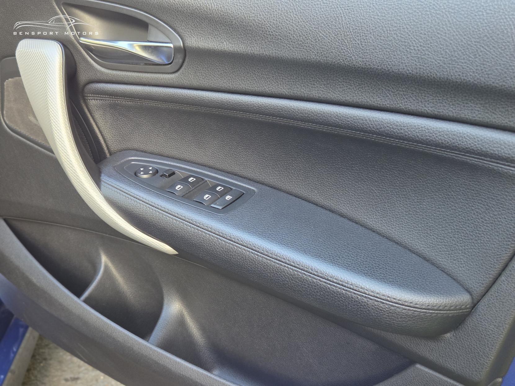 BMW 1 Series 3.0 M135i Hatchback 5dr Petrol Auto Euro 6 (s/s) (320 ps)