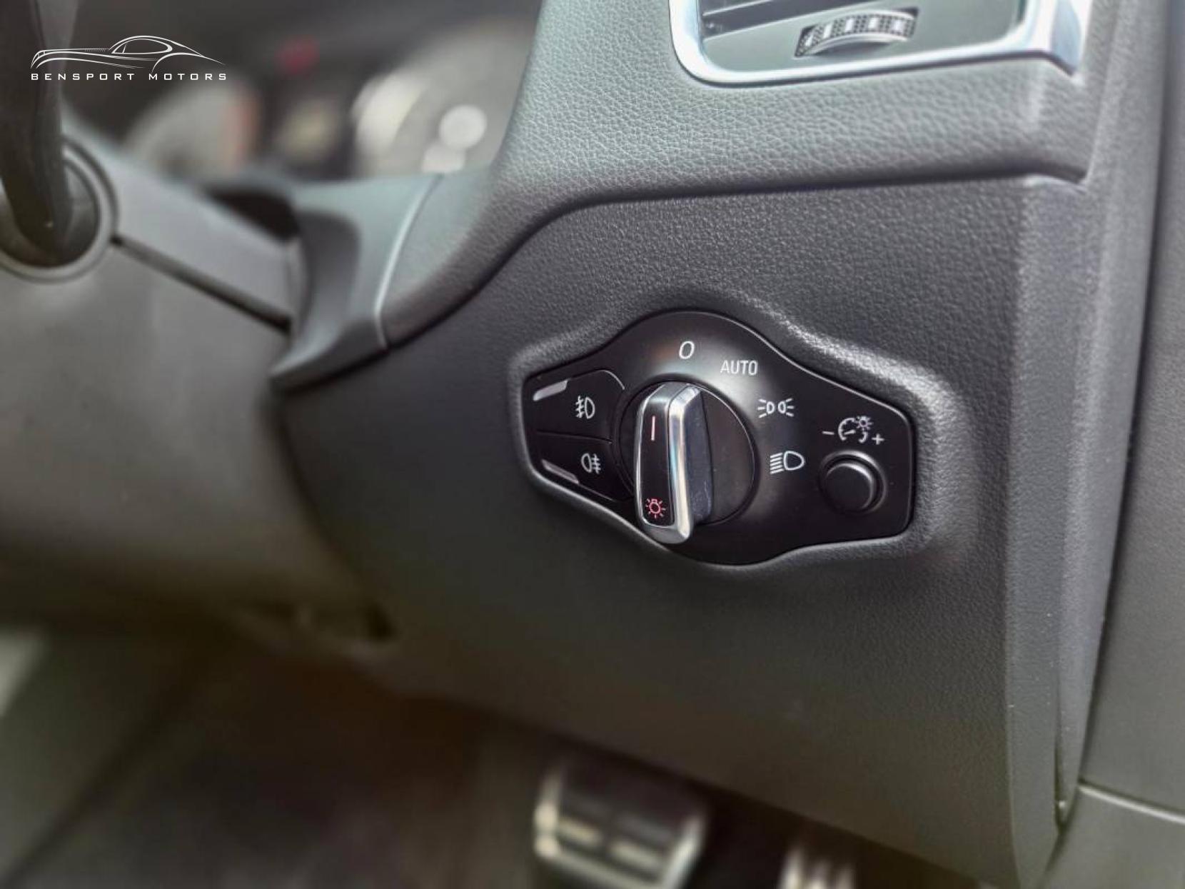 Audi SQ5 3.0 BiTDI V6 SUV 5dr Diesel Tiptronic quattro Euro 5 (s/s) (313 ps)