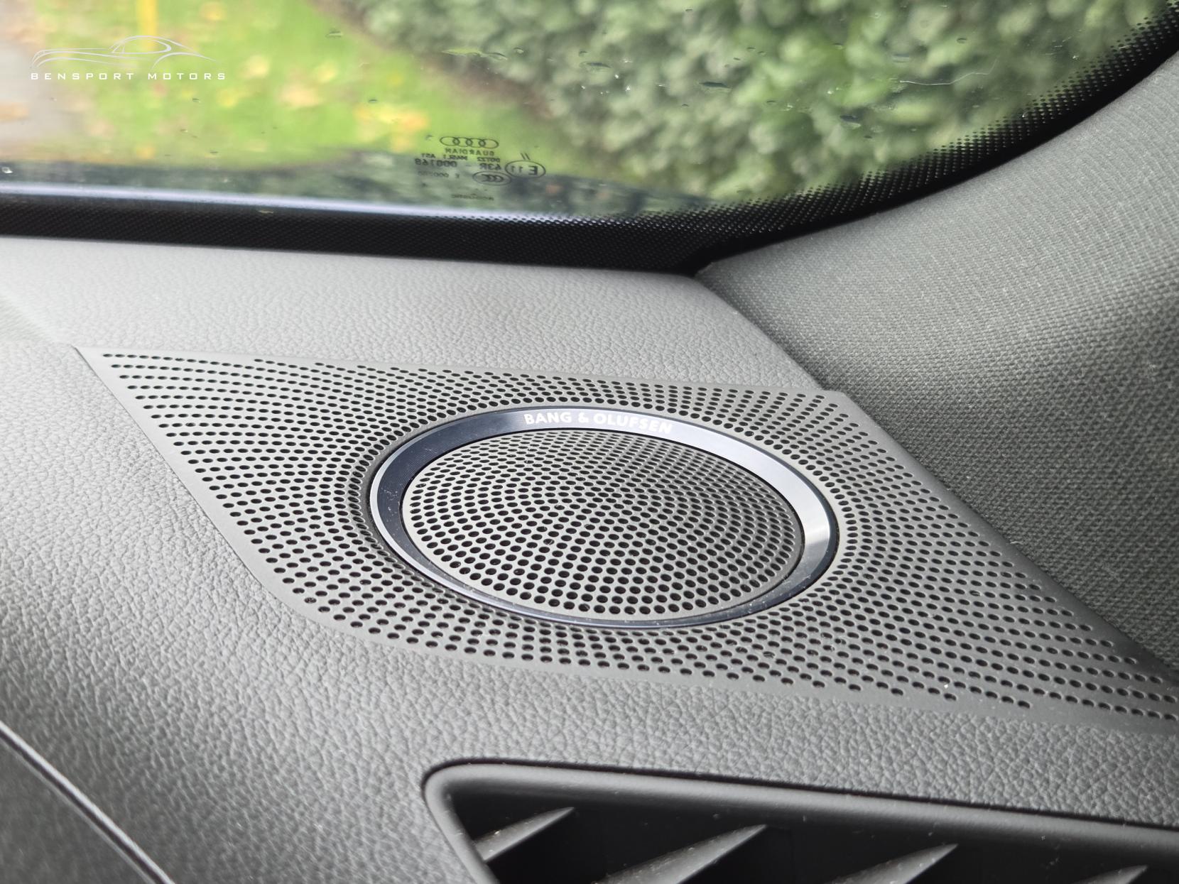 Audi SQ5 3.0 BiTDI V6 SUV 5dr Diesel Tiptronic quattro Euro 5 (s/s) (313 ps)