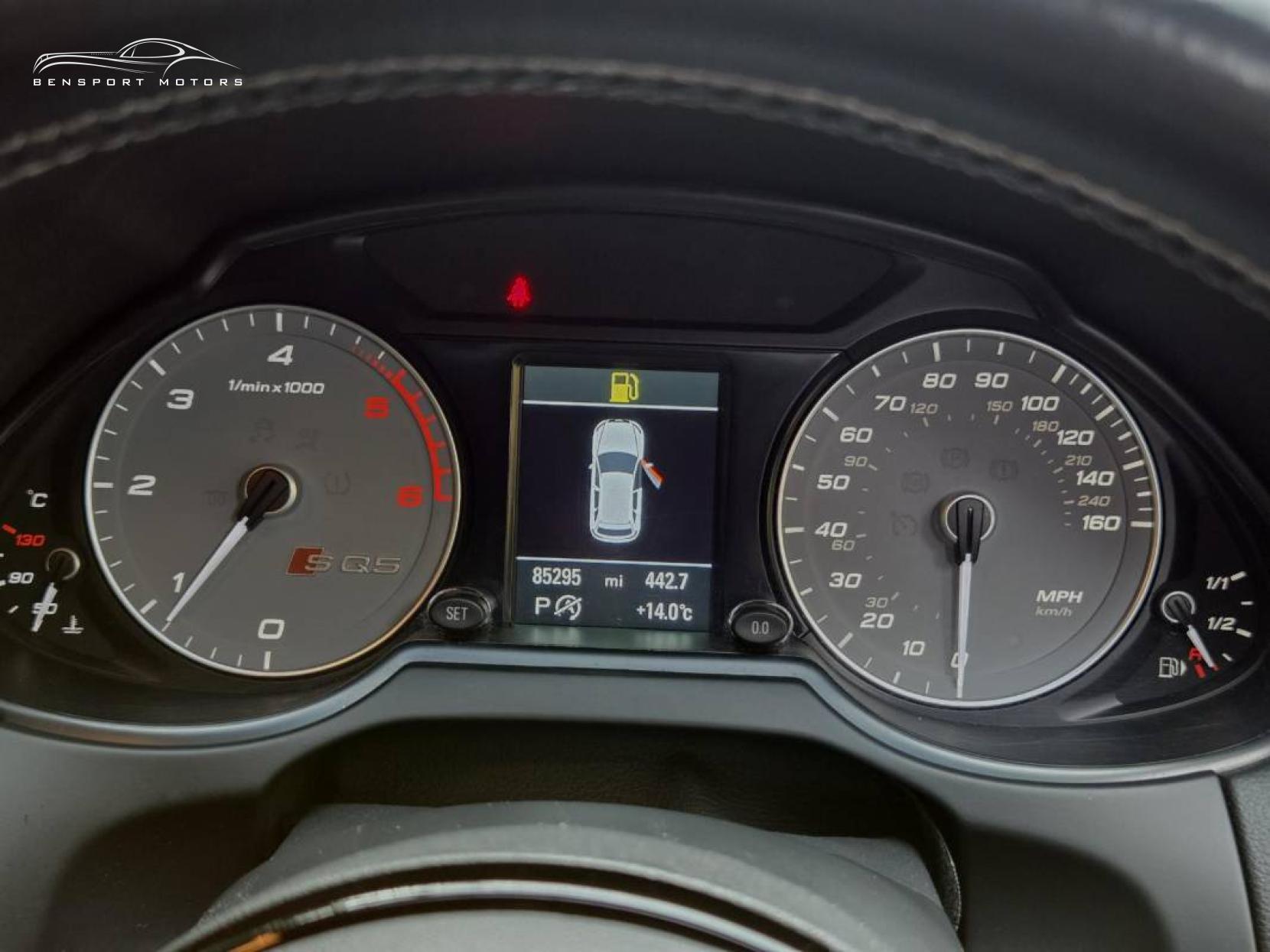 Audi SQ5 3.0 BiTDI V6 SUV 5dr Diesel Tiptronic quattro Euro 5 (s/s) (313 ps)