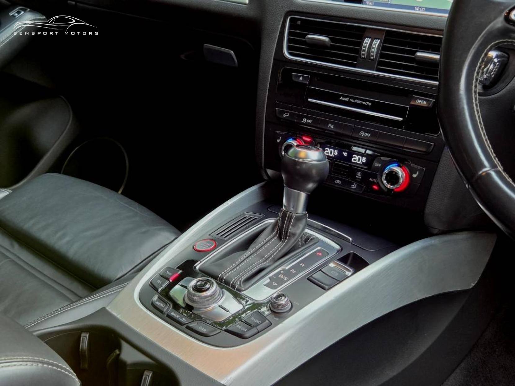 Audi SQ5 3.0 BiTDI V6 SUV 5dr Diesel Tiptronic quattro Euro 5 (s/s) (313 ps)