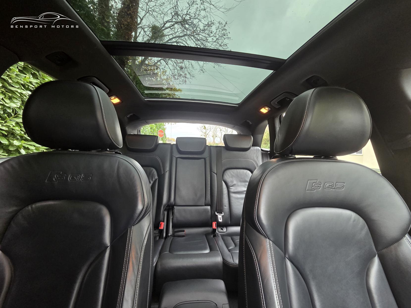 Audi SQ5 3.0 BiTDI V6 SUV 5dr Diesel Tiptronic quattro Euro 5 (s/s) (313 ps)