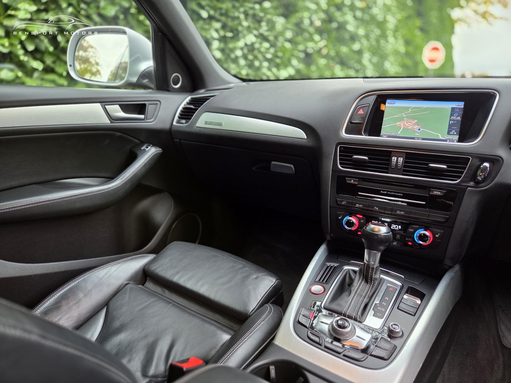 Audi SQ5 3.0 BiTDI V6 SUV 5dr Diesel Tiptronic quattro Euro 5 (s/s) (313 ps)