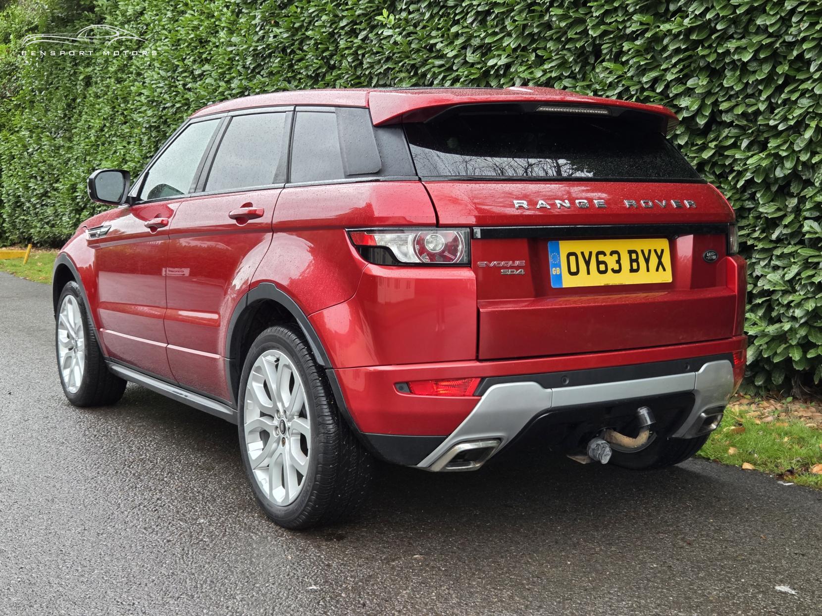 Land Rover Range Rover Evoque 2.2 SD4 Dynamic SUV 5dr Diesel Auto 4WD Euro 5 (190 ps)