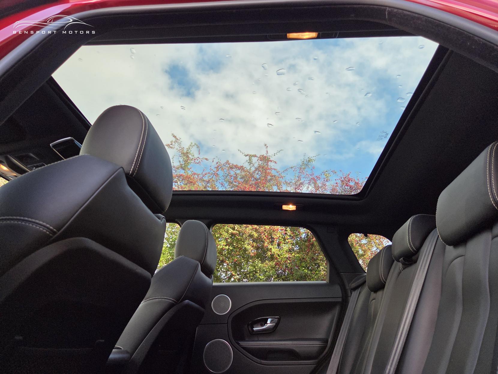 Land Rover Range Rover Evoque 2.2 SD4 Dynamic SUV 5dr Diesel Auto 4WD Euro 5 (190 ps)