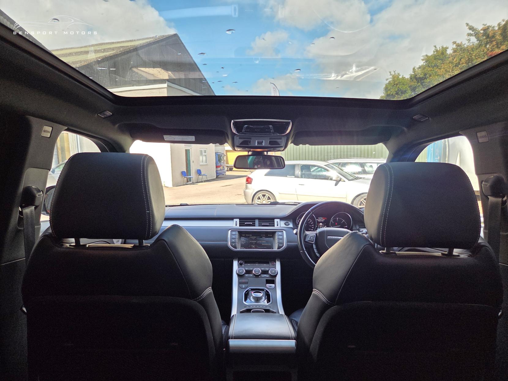Land Rover Range Rover Evoque 2.2 SD4 Dynamic SUV 5dr Diesel Auto 4WD Euro 5 (190 ps)