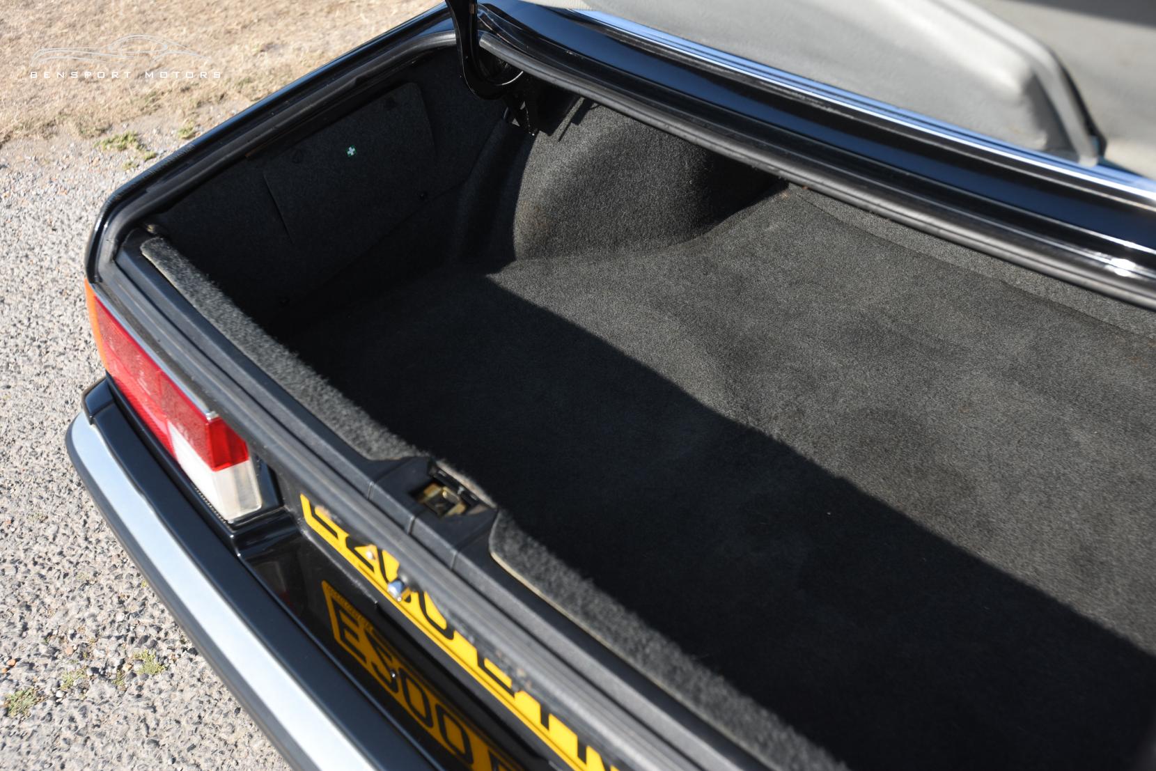 BMW 6 Series 3.4 635CSi Coupe 2dr Petrol Automatic (220 bhp)