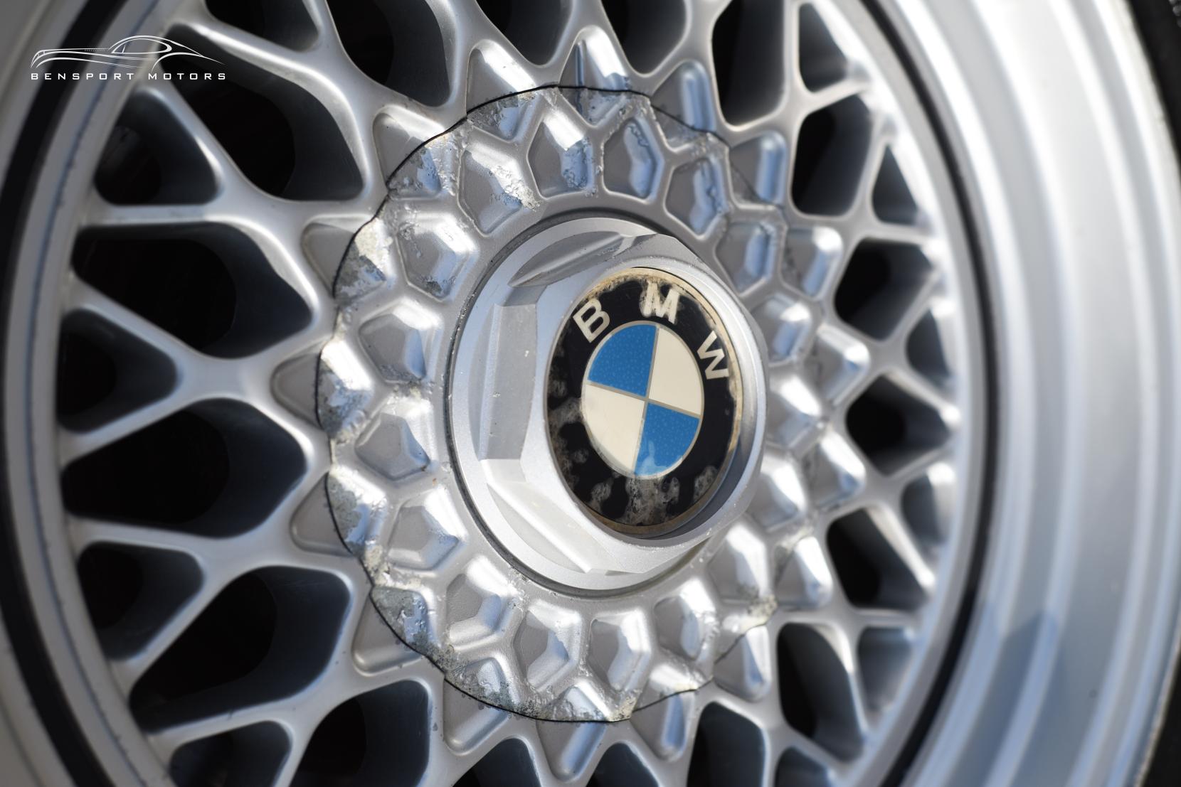 BMW 6 Series 3.4 635CSi Coupe 2dr Petrol Automatic (220 bhp)