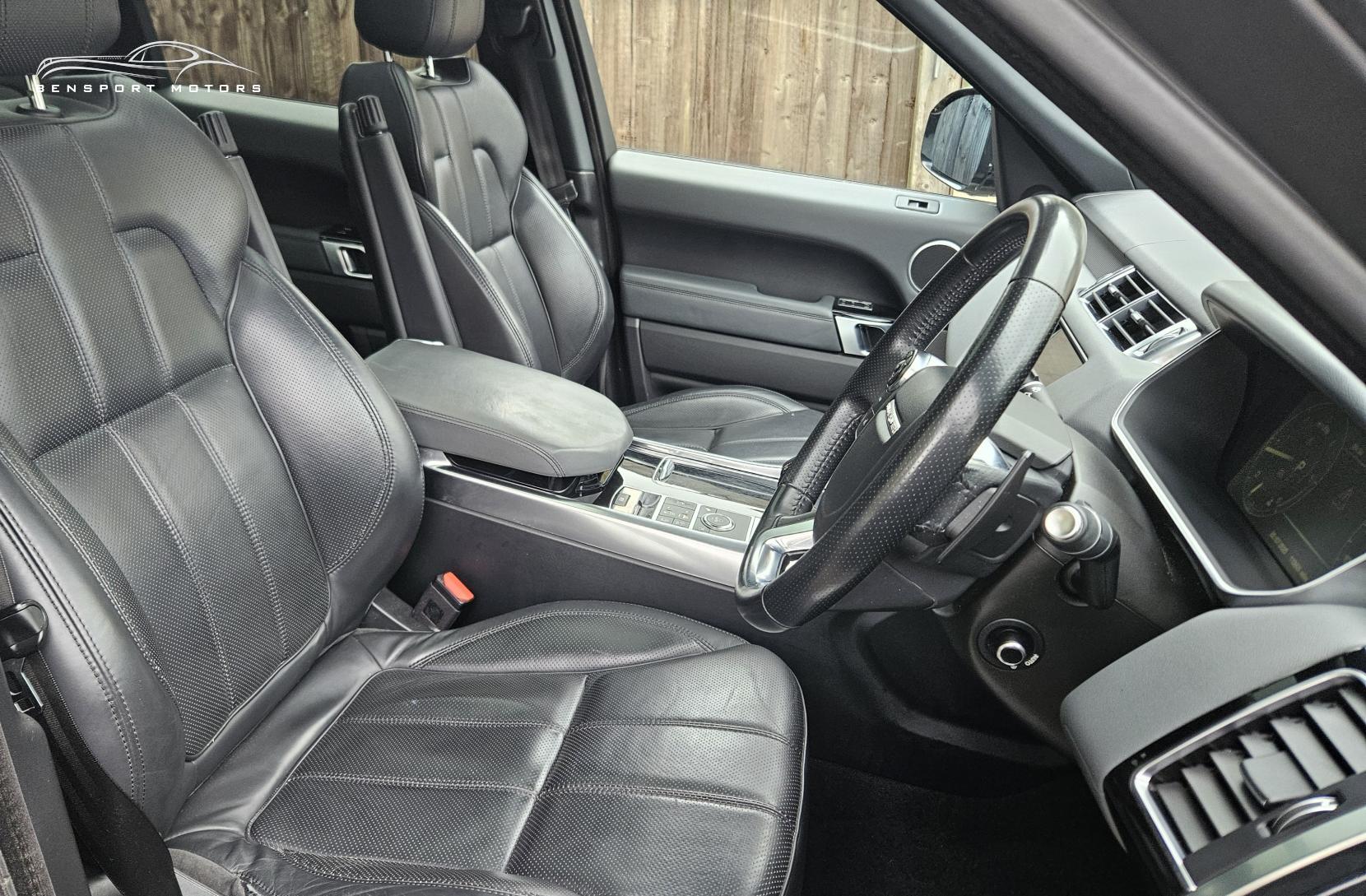 Land Rover Range Rover Sport 3.0 SD V6 HSE Dynamic SUV 5dr Diesel Auto 4WD Euro 5 (s/s) (292 ps)