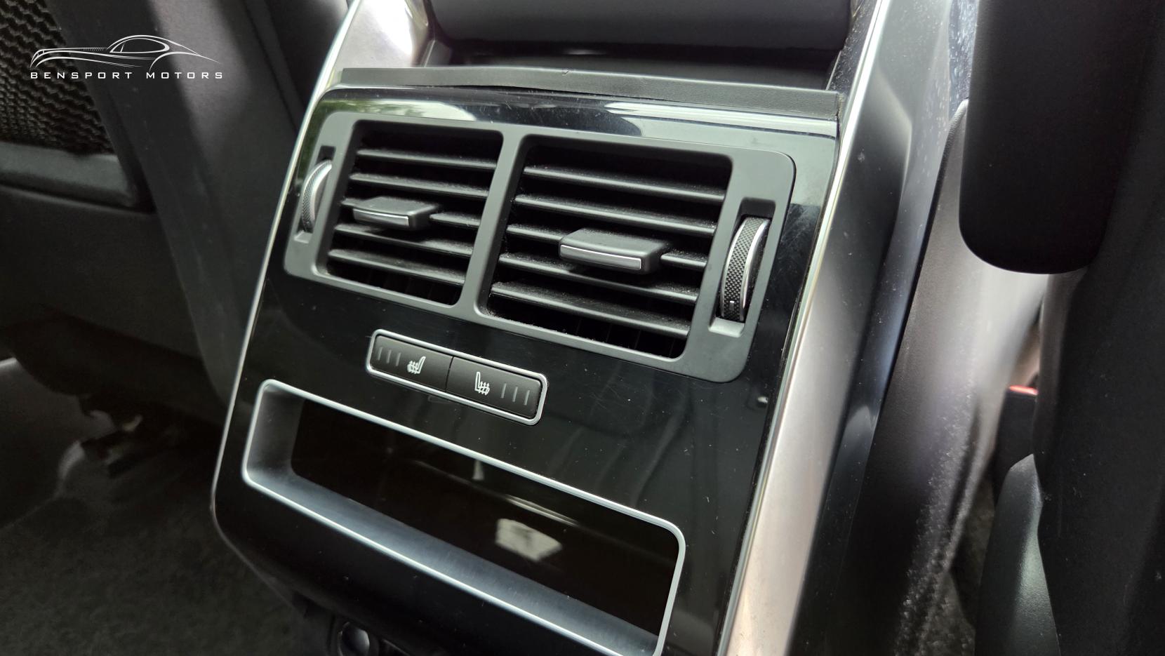 Land Rover Range Rover Sport 3.0 SD V6 HSE Dynamic SUV 5dr Diesel Auto 4WD Euro 5 (s/s) (292 ps)