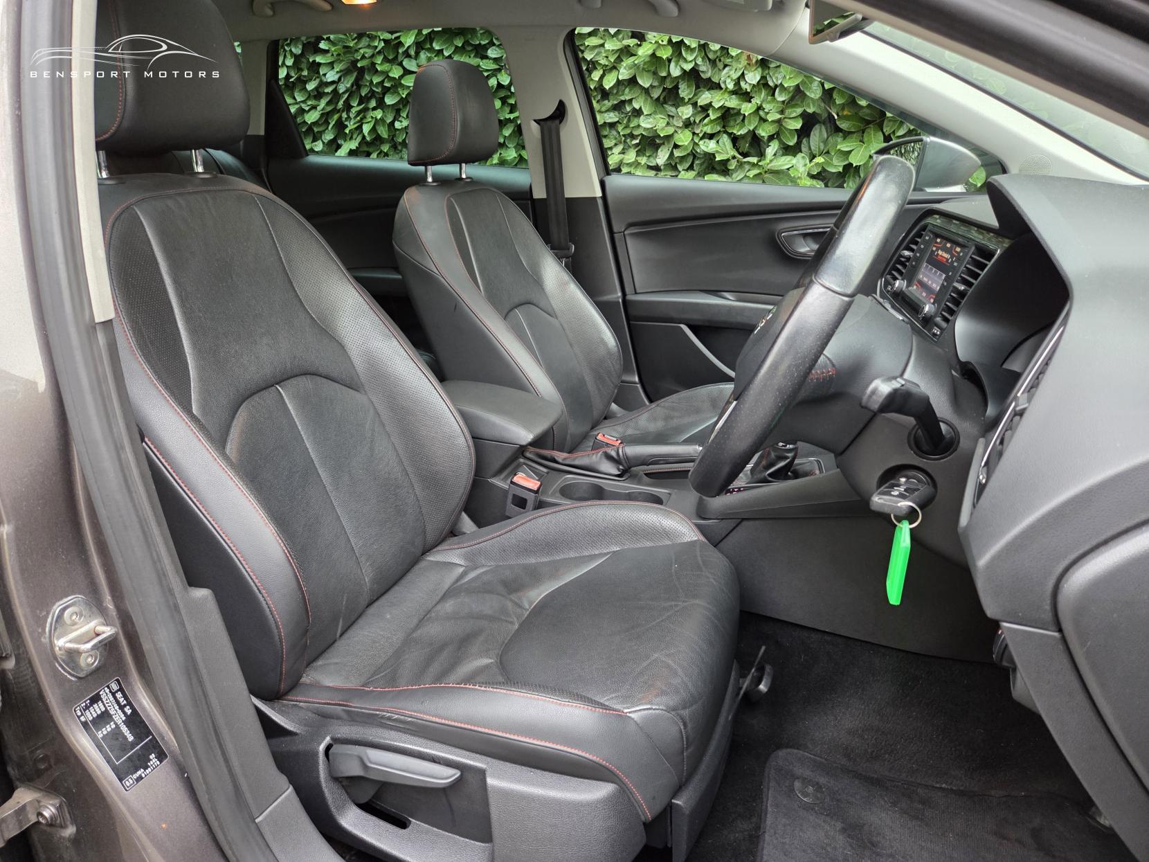 SEAT Leon 2.0 TDI CR FR Sport Tourer 5dr Diesel DSG Euro 5 (s/s) (184 ps)