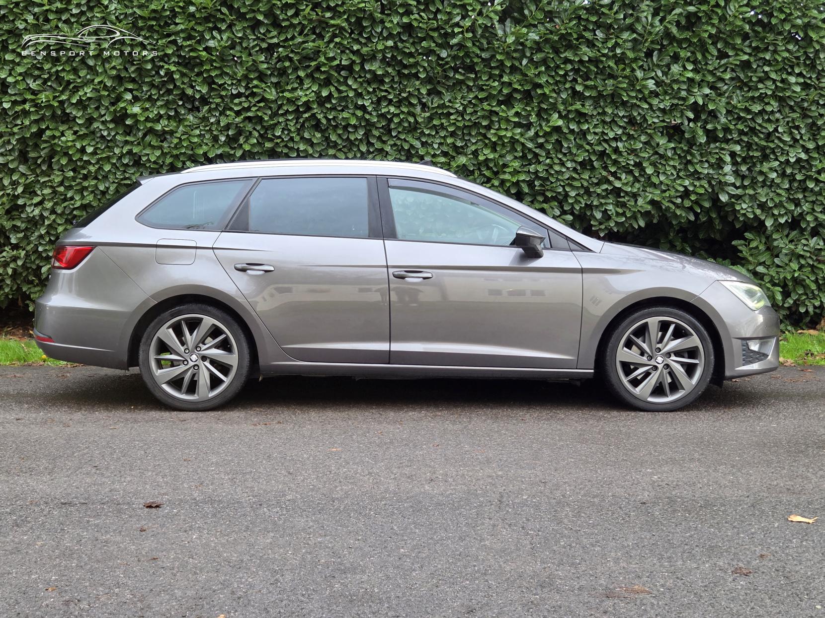 SEAT Leon 2.0 TDI CR FR Sport Tourer 5dr Diesel DSG Euro 5 (s/s) (184 ps)