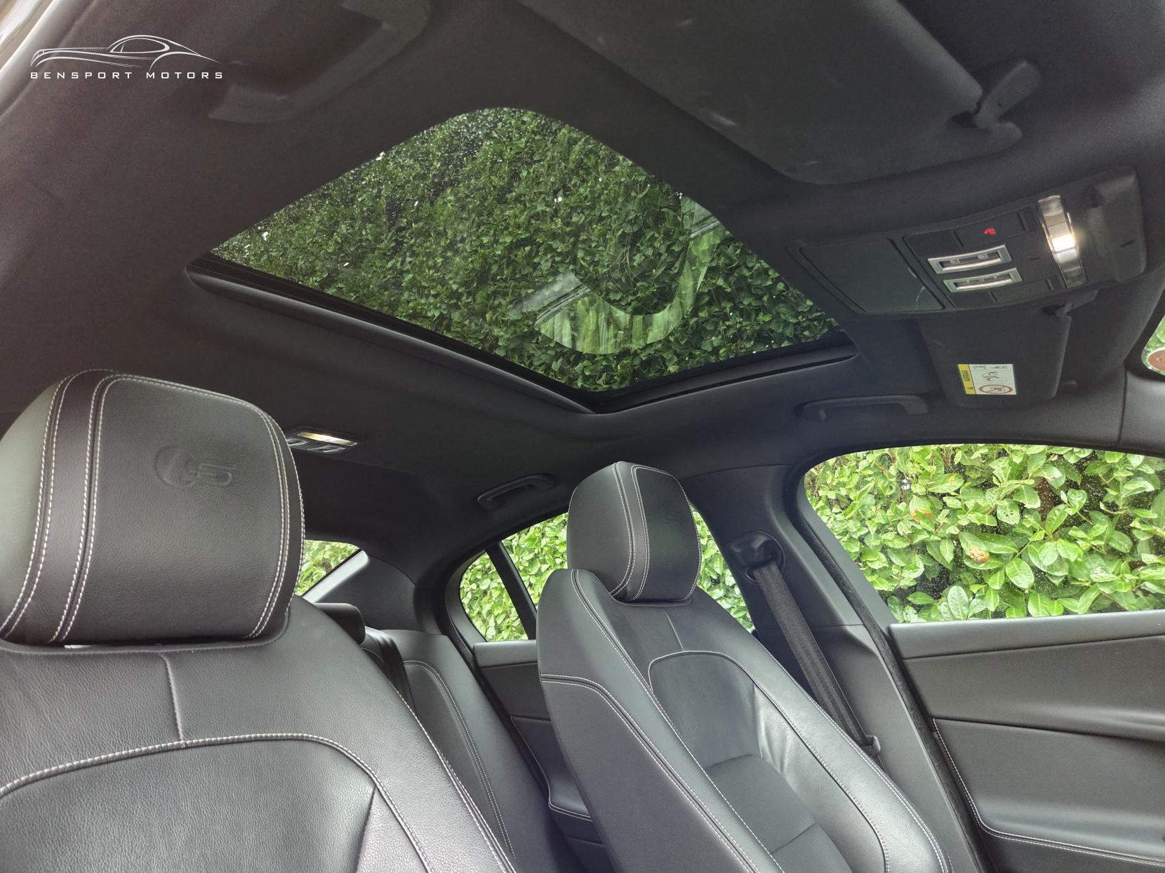 Jaguar XE 3.0 V6 S Saloon 4dr Petrol Auto Euro 6 (s/s) (380 ps)