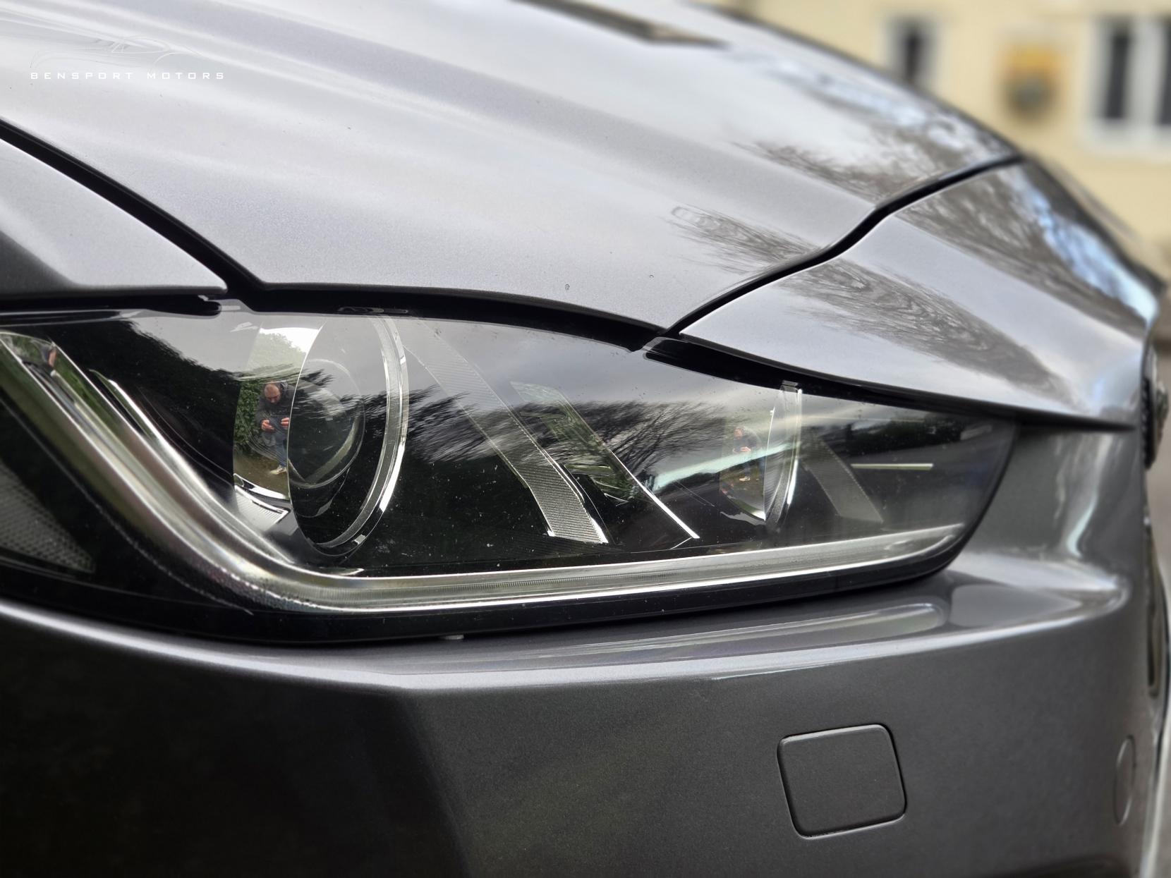 Jaguar XE 3.0 V6 S Saloon 4dr Petrol Auto Euro 6 (s/s) (380 ps)