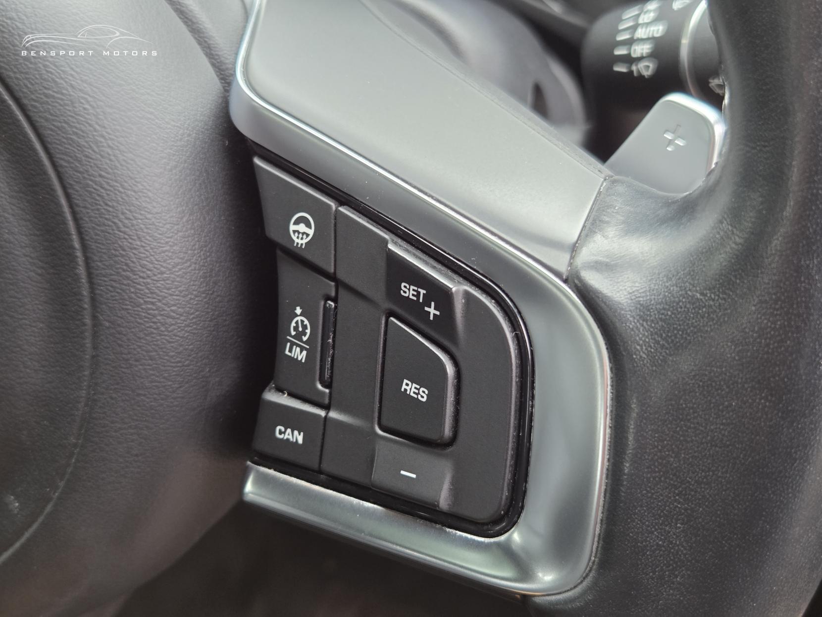 Jaguar XE 3.0 V6 S Saloon 4dr Petrol Auto Euro 6 (s/s) (380 ps)