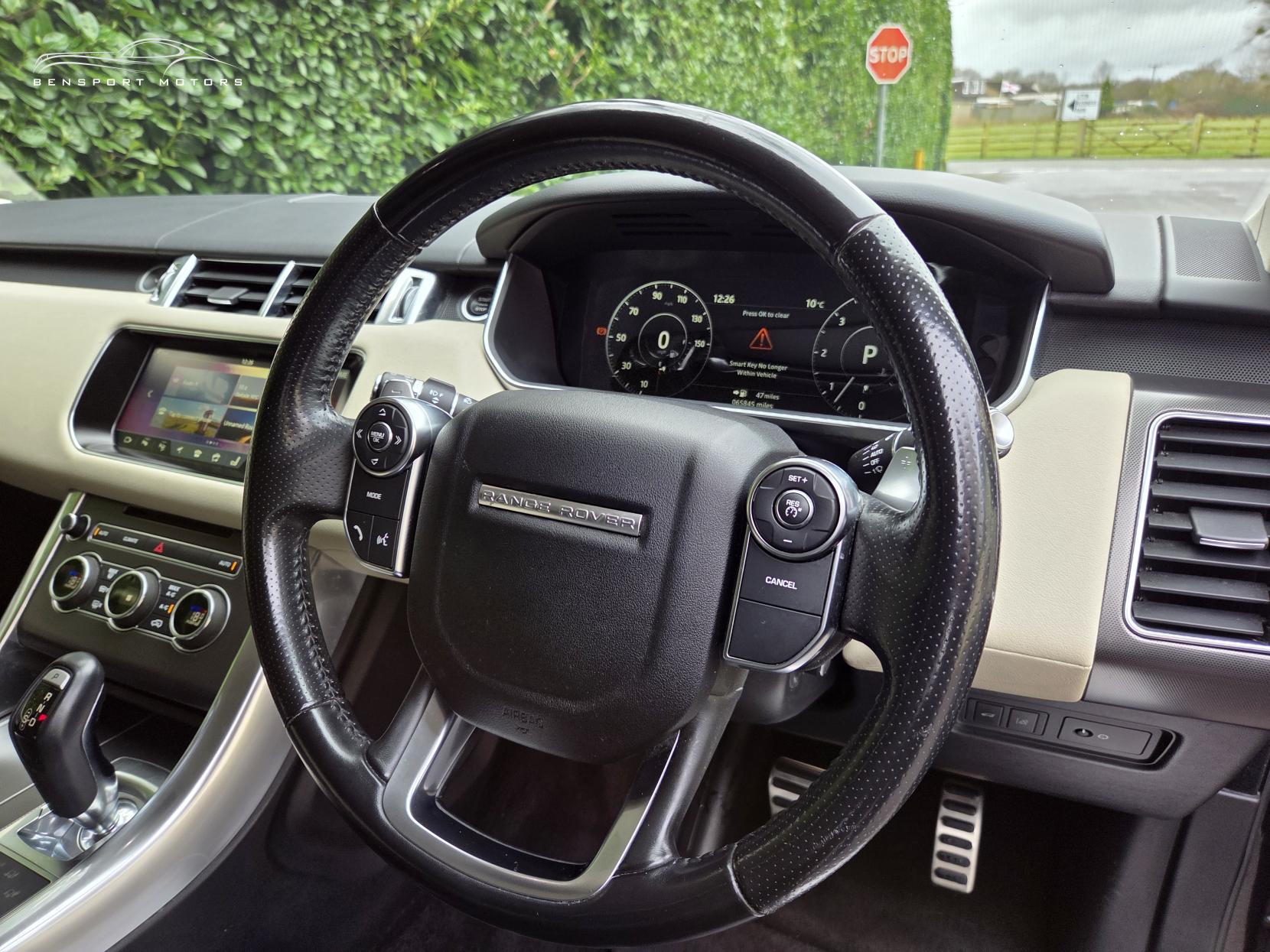 Land Rover Range Rover Sport 3.0 SD V6 HSE Dynamic SUV 5dr Diesel Auto 4WD Euro 6 (s/s) (306 ps)