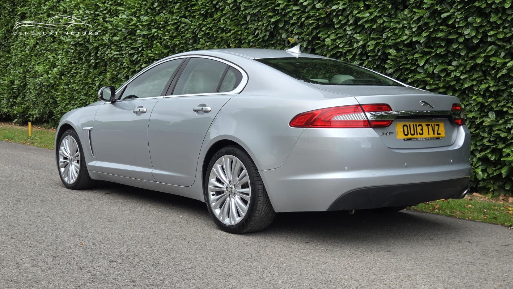 Jaguar XF 2.2d Portfolio Saloon 4dr Diesel Auto Euro 5 (s/s) (200 ps)