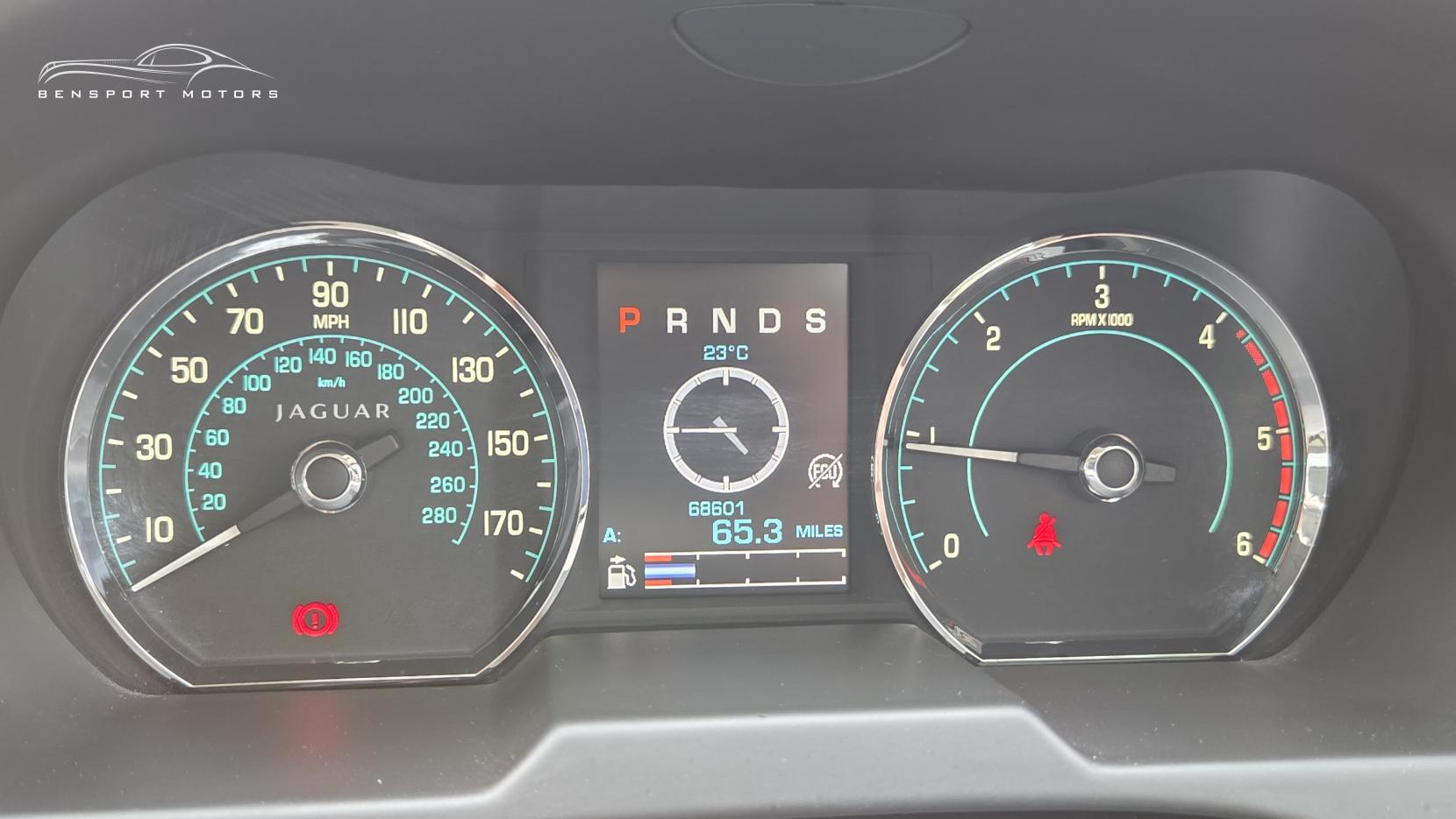 Jaguar XF 2.2d Portfolio Saloon 4dr Diesel Auto Euro 5 (s/s) (200 ps)