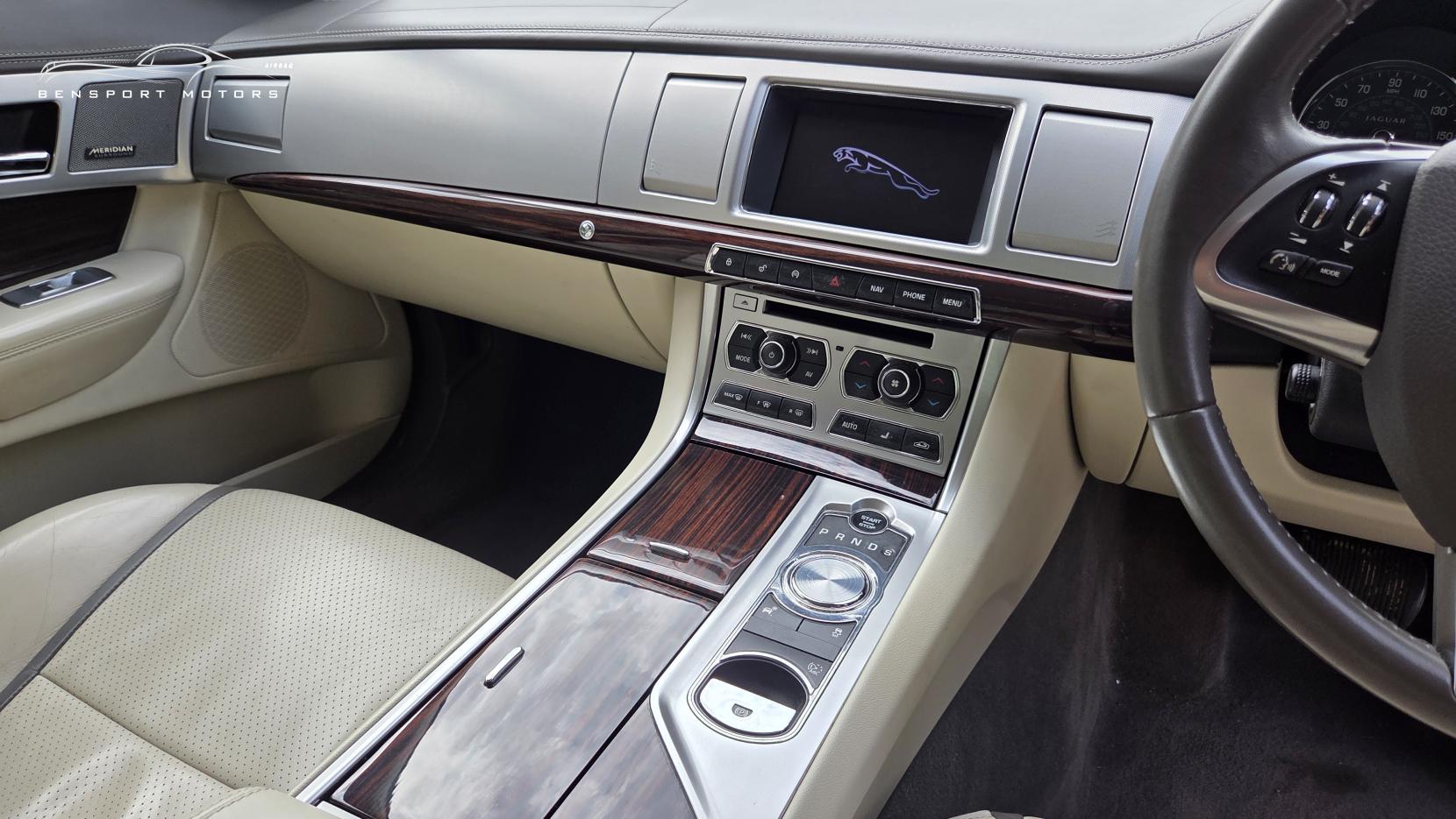 Jaguar XF 2.2d Portfolio Saloon 4dr Diesel Auto Euro 5 (s/s) (200 ps)