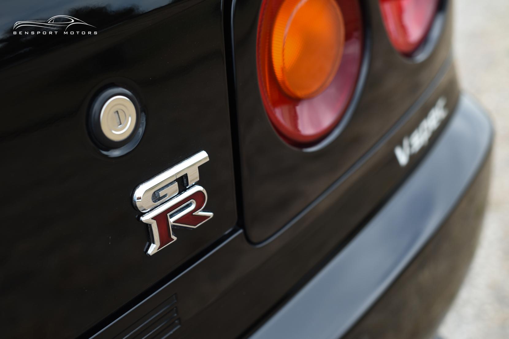 Nissan Skyline 2.6 GT-R Coupe 2dr Petrol Manual (280 bhp)
