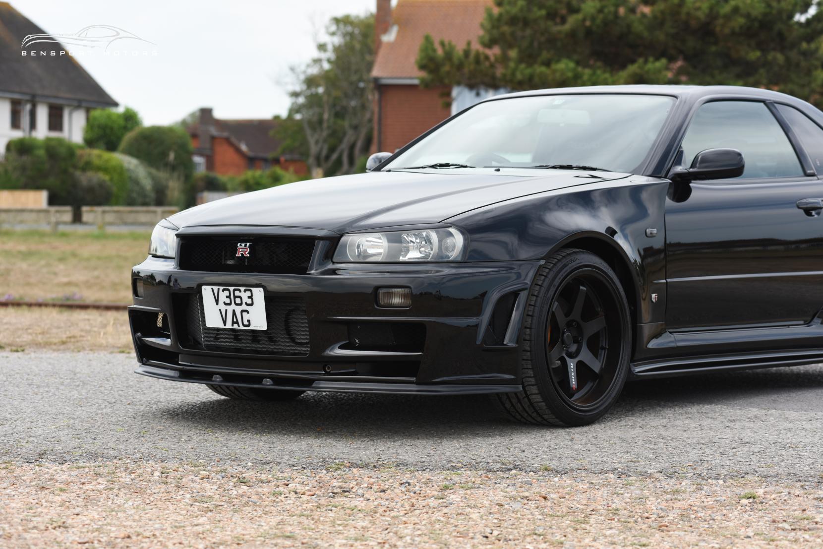 Nissan Skyline 2.6 GT-R Coupe 2dr Petrol Manual (280 bhp)