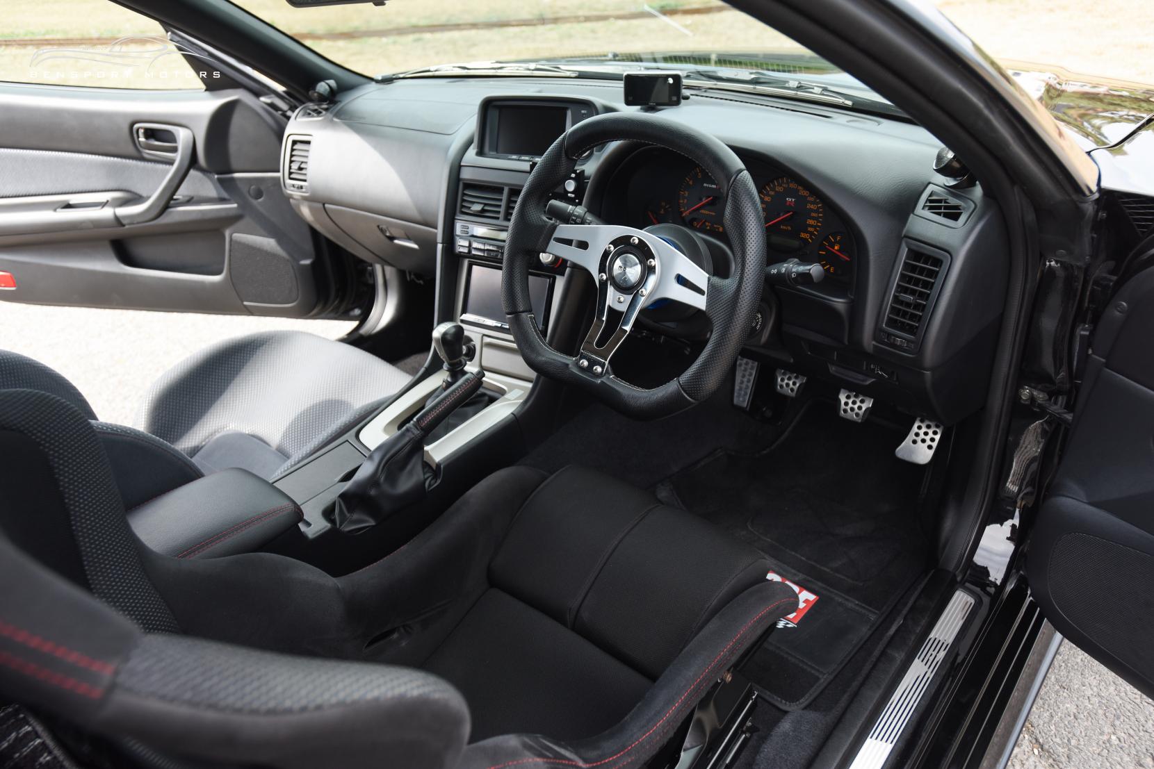 Nissan Skyline 2.6 GT-R Coupe 2dr Petrol Manual (280 bhp)