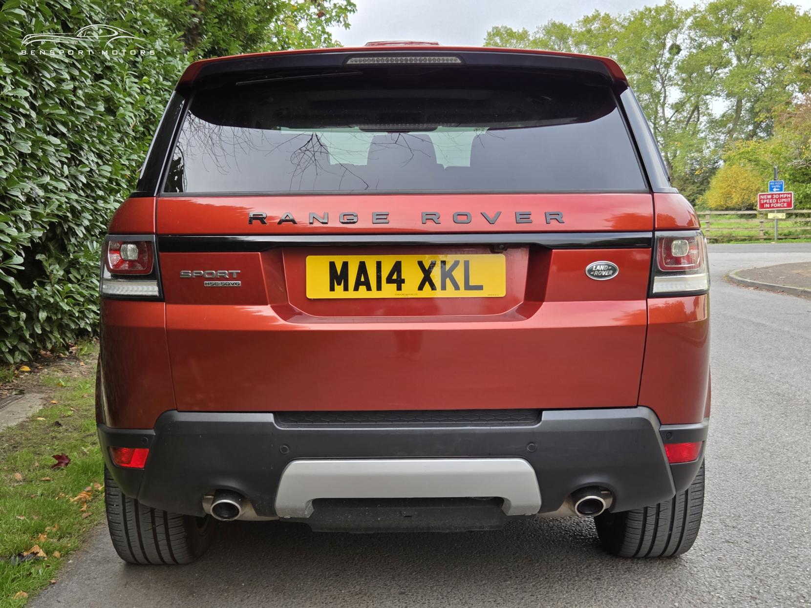 Land Rover Range Rover Sport 3.0 SD V6 HSE SUV 5dr Diesel Auto 4WD Euro 5 (s/s) (292 ps)