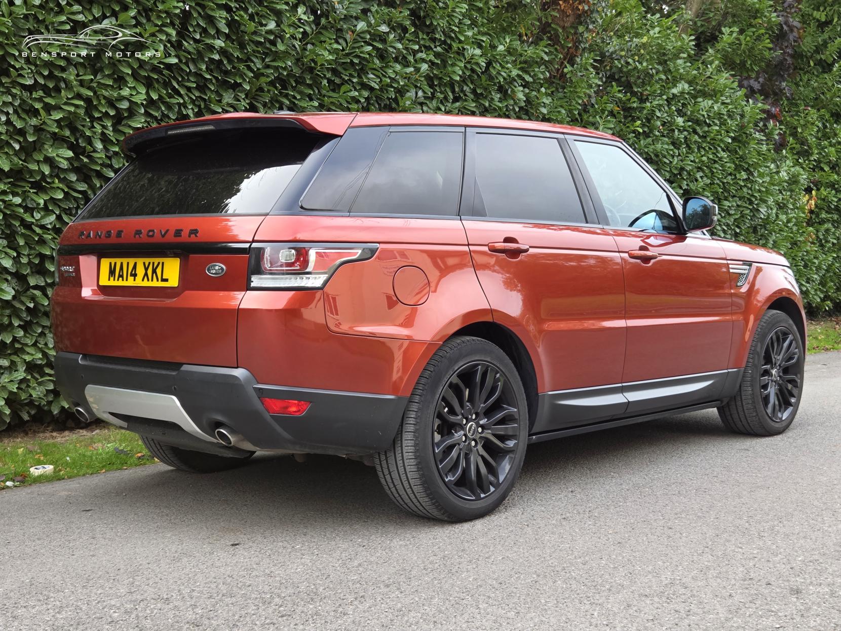 Land Rover Range Rover Sport 3.0 SD V6 HSE SUV 5dr Diesel Auto 4WD Euro 5 (s/s) (292 ps)