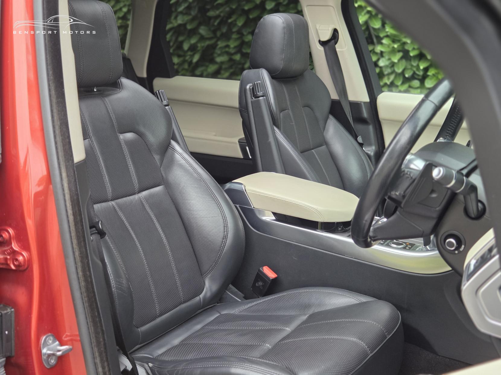 Land Rover Range Rover Sport 3.0 SD V6 HSE SUV 5dr Diesel Auto 4WD Euro 5 (s/s) (292 ps)