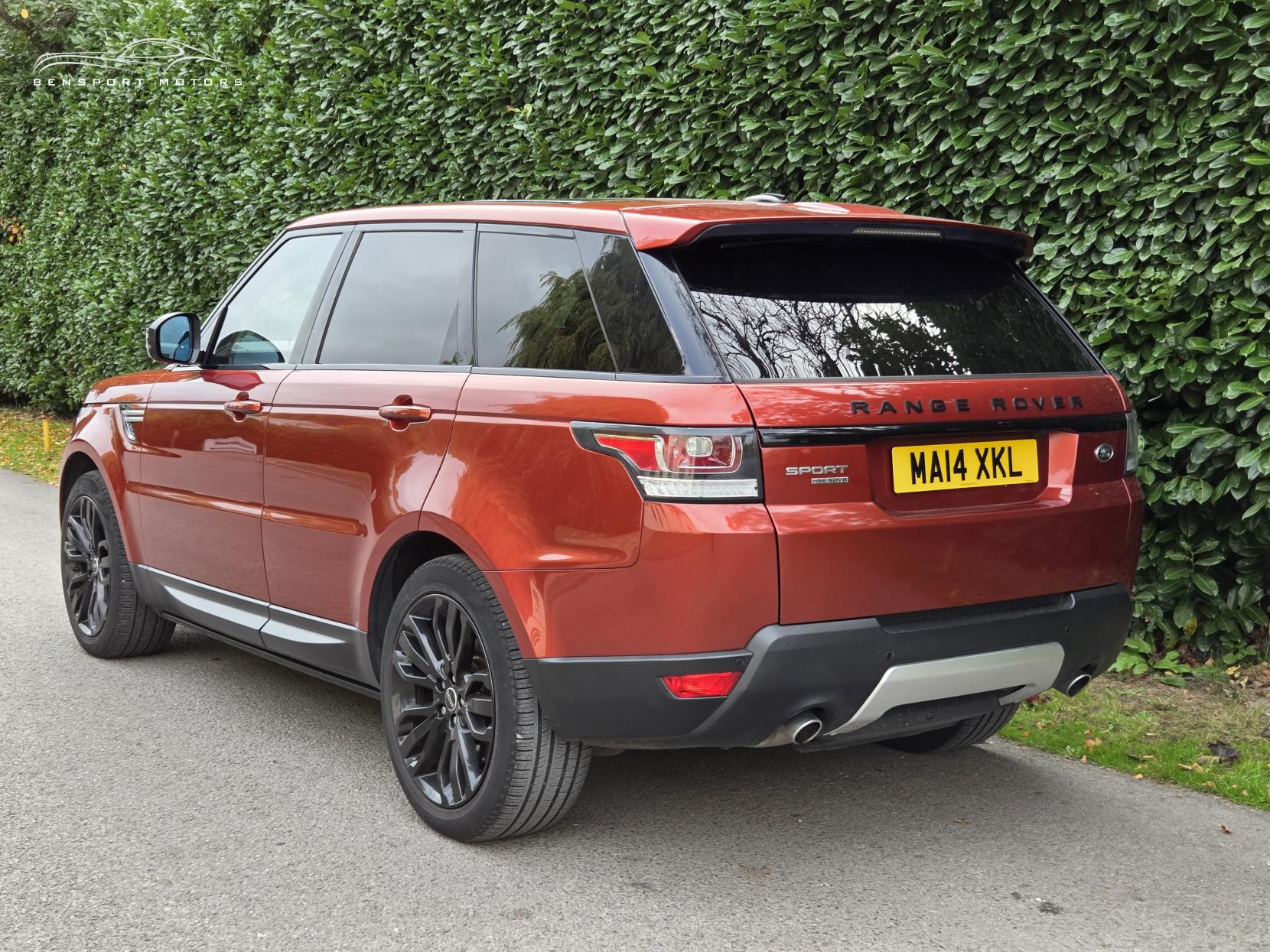 Land Rover Range Rover Sport 3.0 SD V6 HSE SUV 5dr Diesel Auto 4WD Euro 5 (s/s) (292 ps)