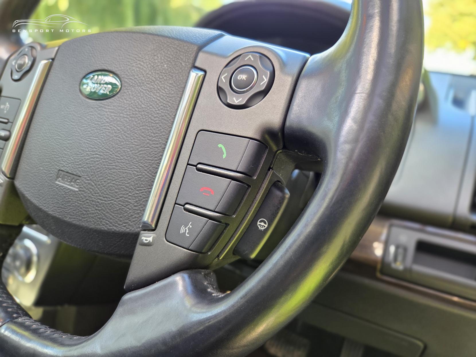 Land Rover Freelander 2 2.2 SD4 HSE SUV 5dr Diesel CommandShift 4WD Euro 5 (190 ps)