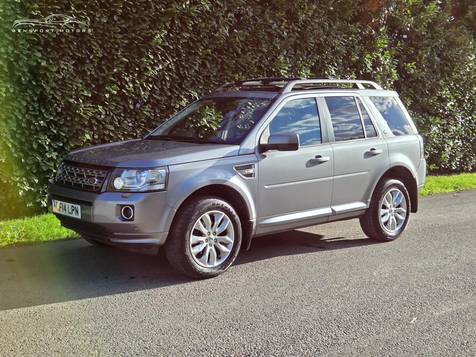 Land Rover Freelander 2 2.2 SD4 HSE SUV 5dr Diesel CommandShift 4WD Euro 5 (190 ps)