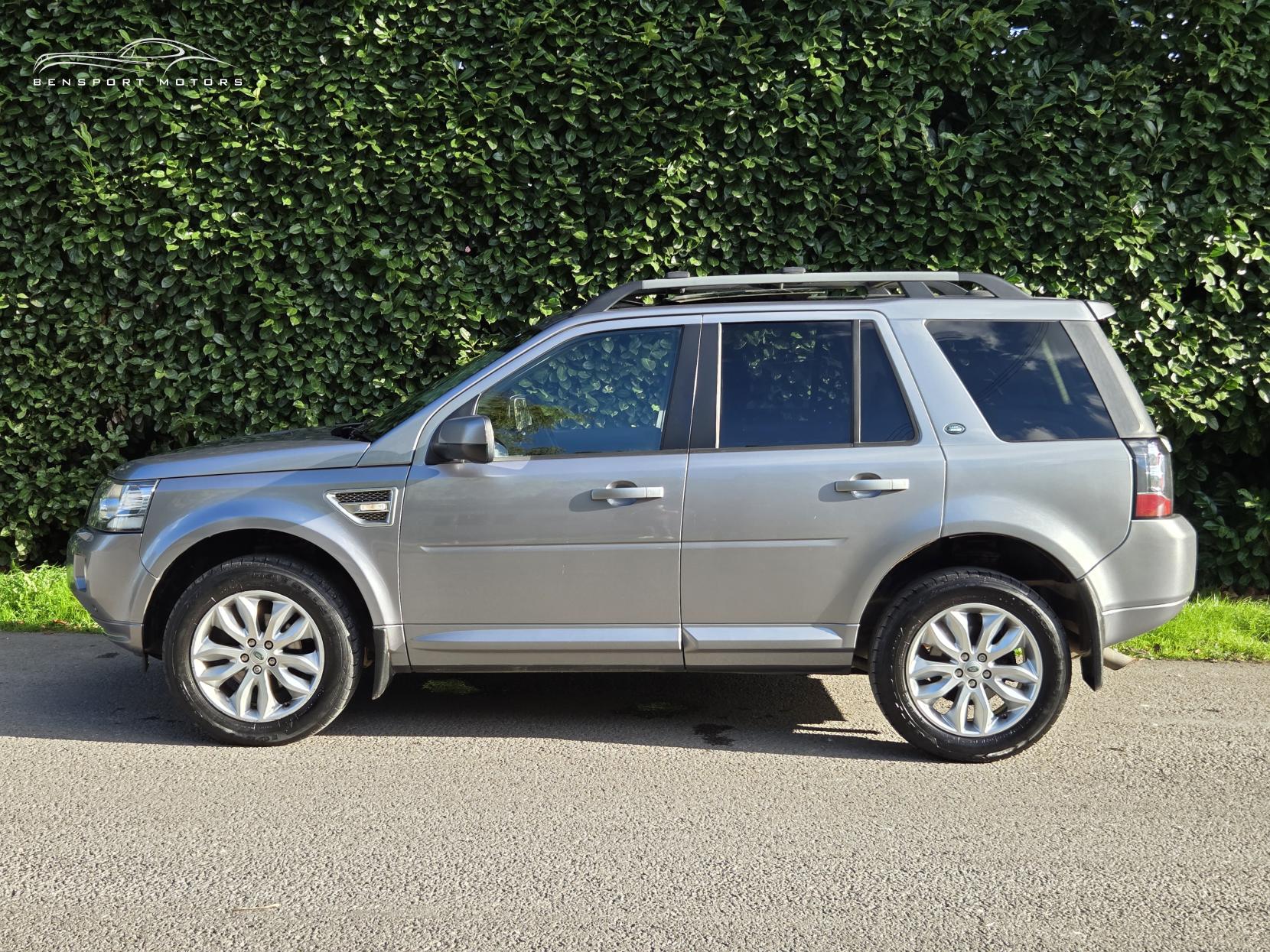 Land Rover Freelander 2 2.2 SD4 HSE SUV 5dr Diesel CommandShift 4WD Euro 5 (190 ps)