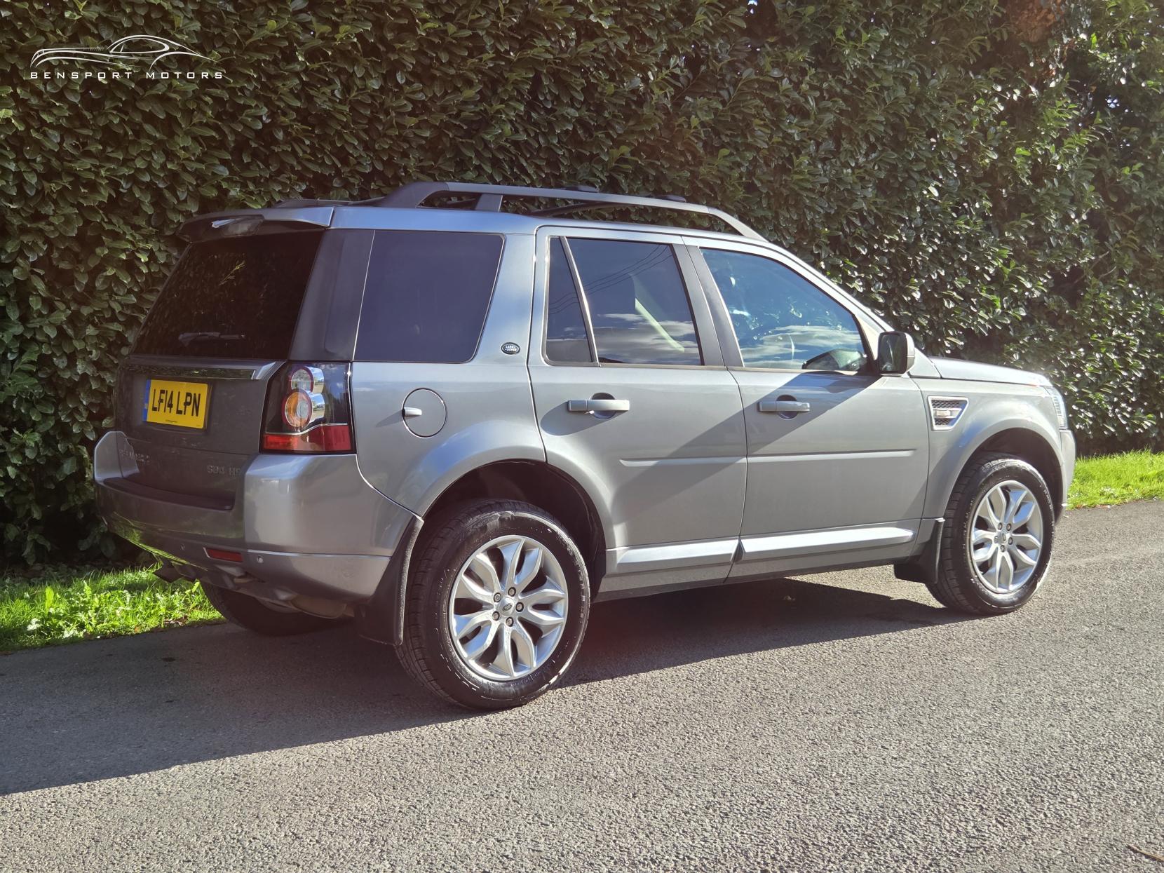 Land Rover Freelander 2 2.2 SD4 HSE SUV 5dr Diesel CommandShift 4WD Euro 5 (190 ps)