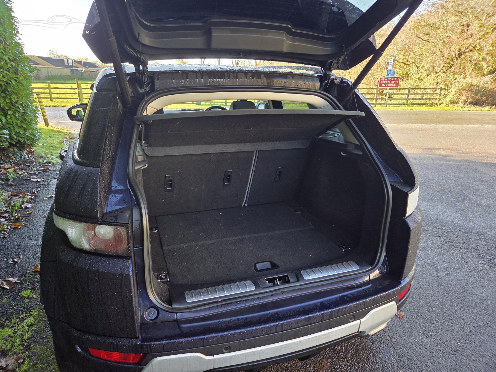 Land Rover Range Rover Evoque 2.2 SD4 Dynamic SUV 5dr Diesel Auto 4WD Euro 5 (s/s) (190 ps)