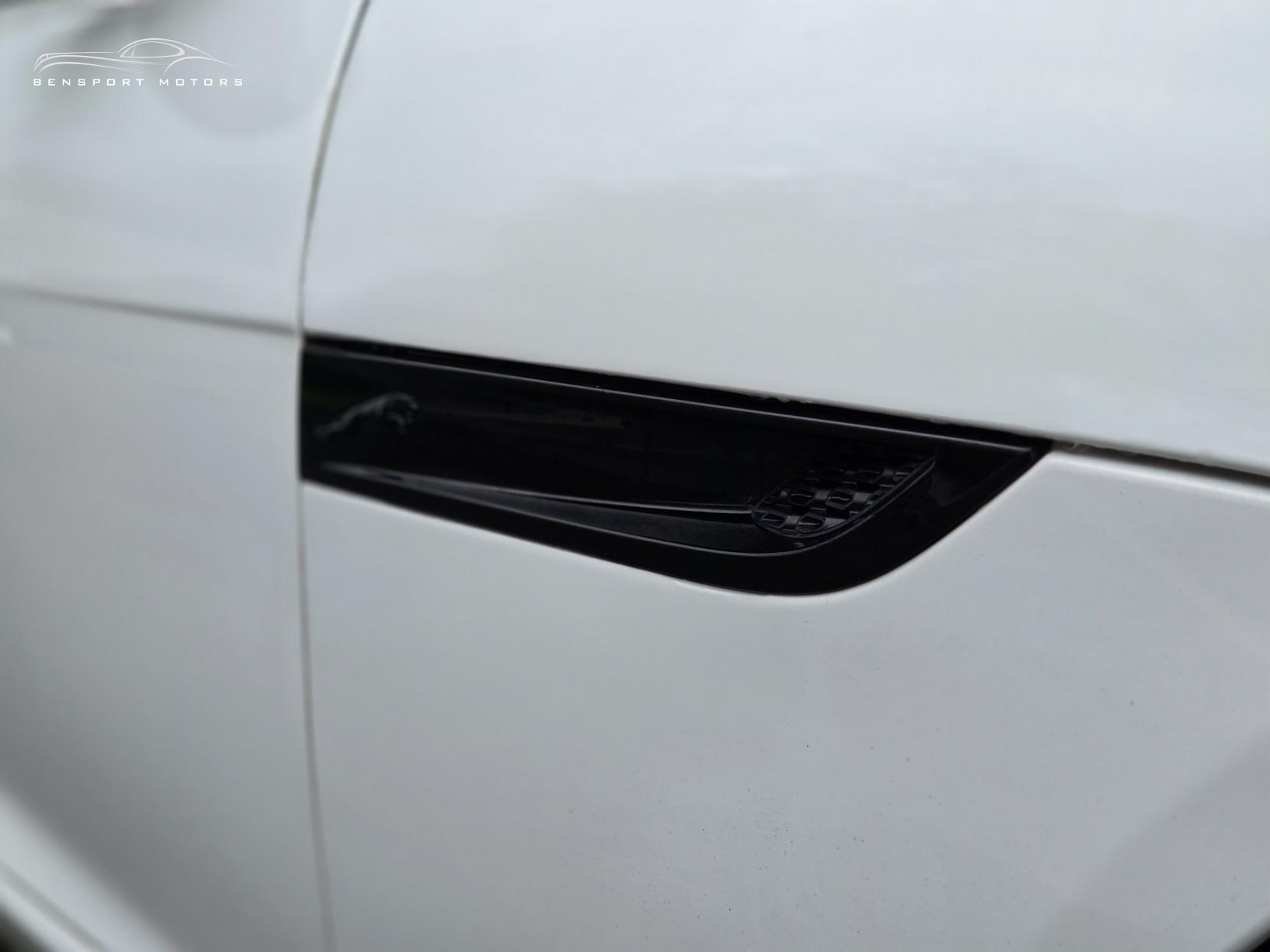 Jaguar F-Type 3.0 V6 Coupe 2dr Petrol Auto Euro 5 (s/s) (340 ps)